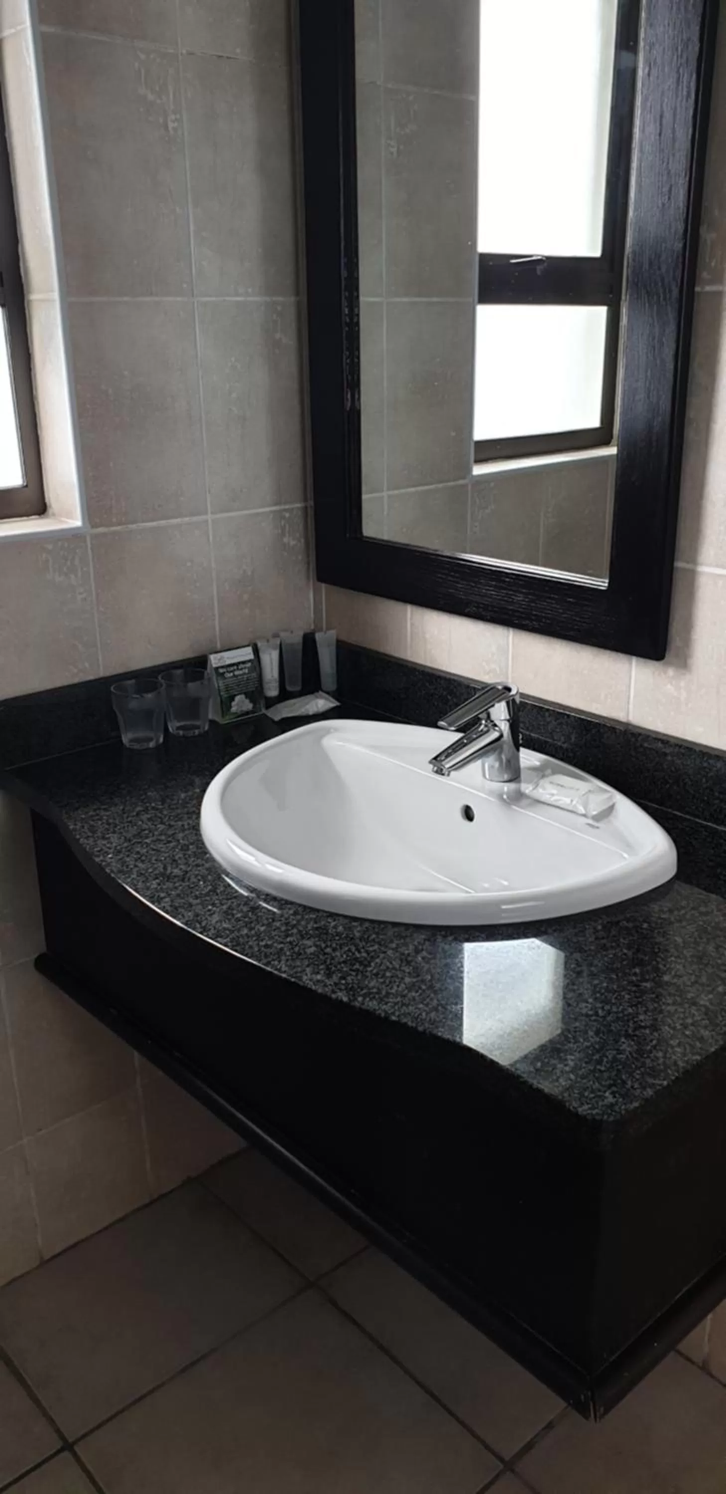 Bathroom in Premier Splendid Inn Bayshore