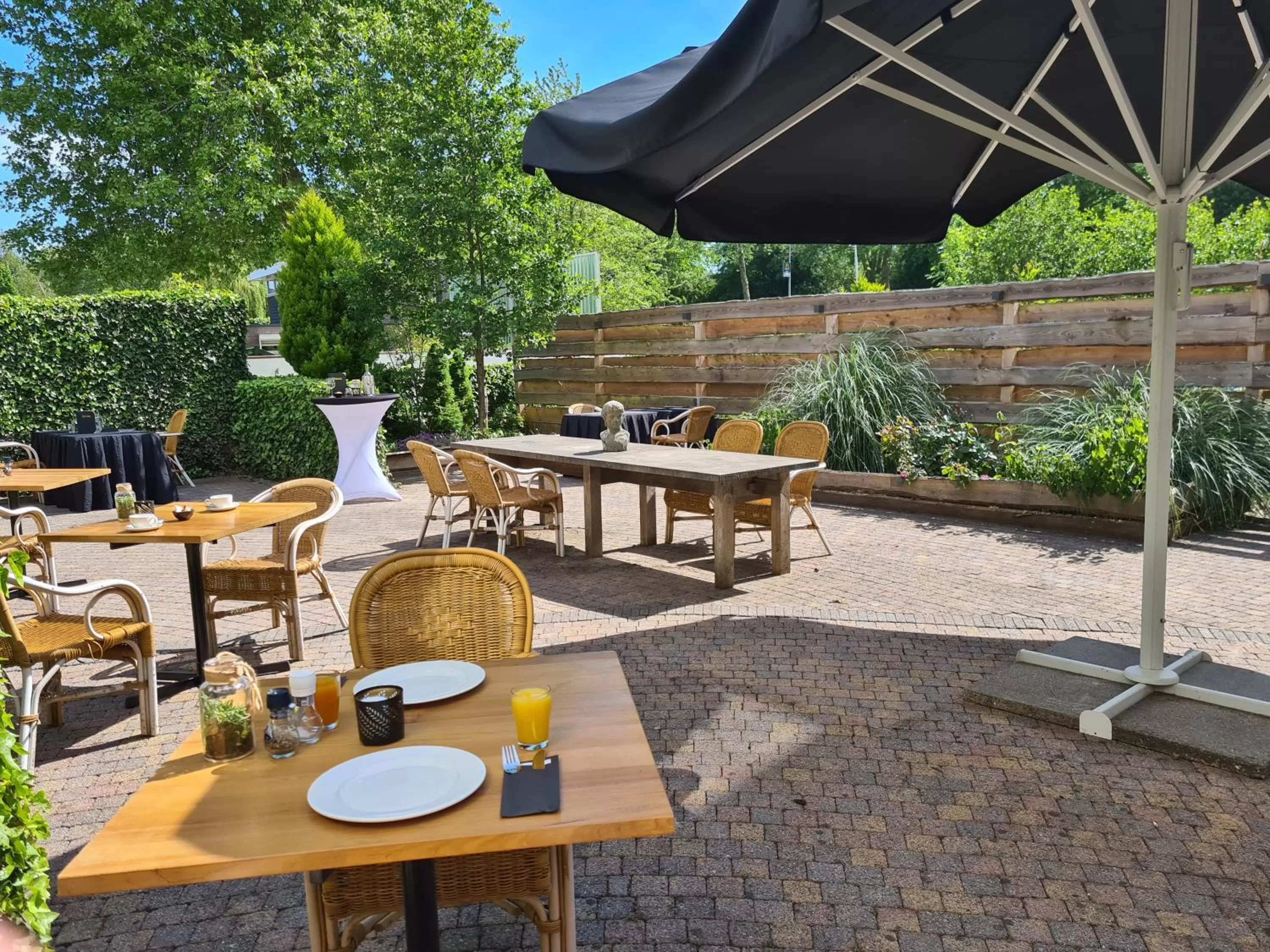 Restaurant/places to eat in Amsterdam Hotel Uithoorn