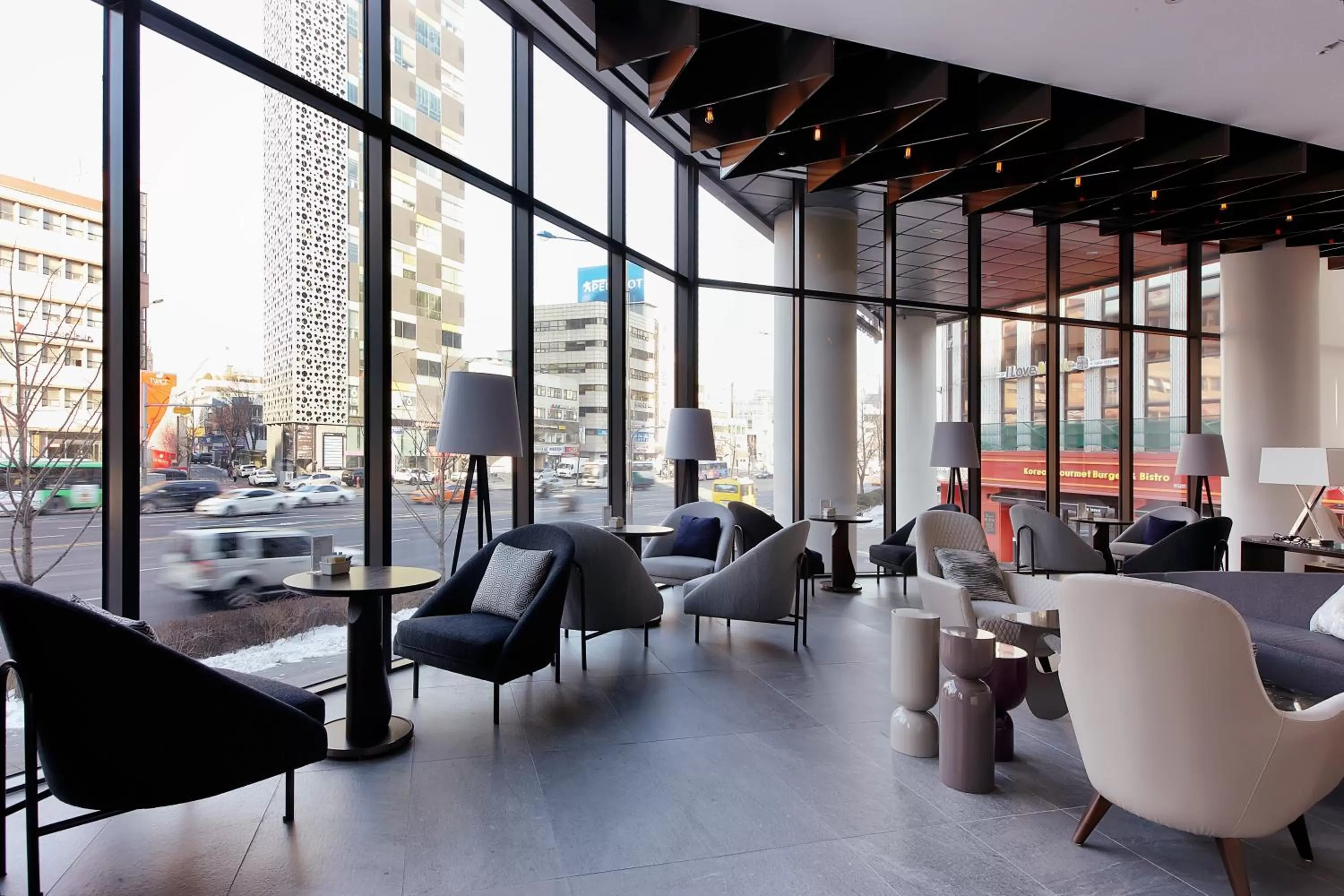 Lounge or bar in Hotel Entra Gangnam