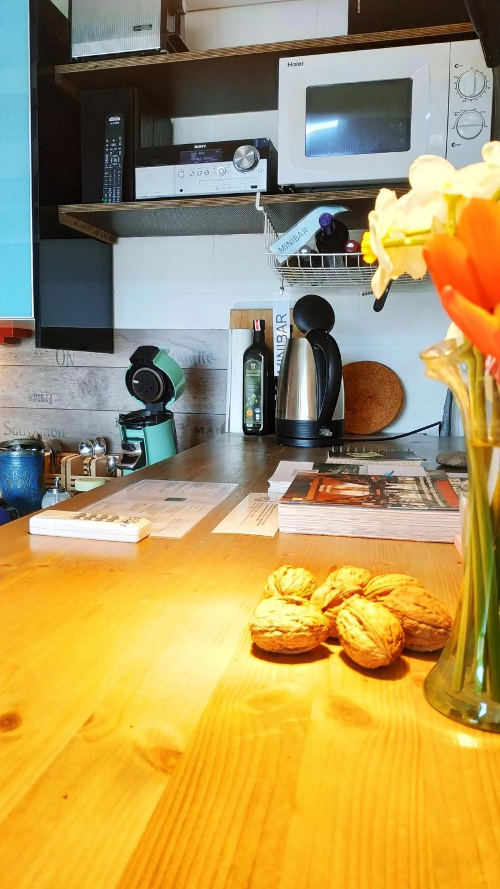 Kitchen/Kitchenette in Blue Wall BnB