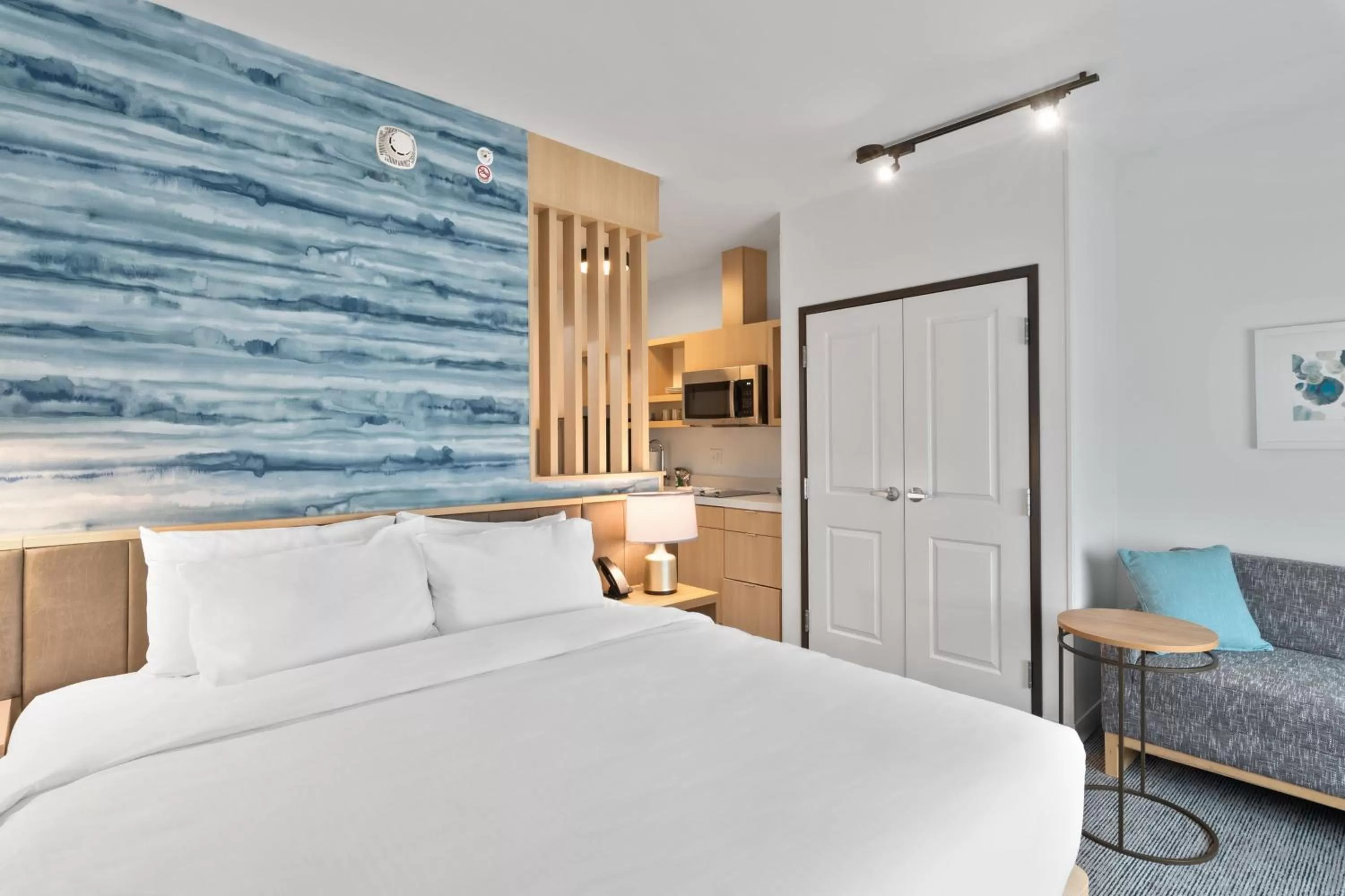 Photo of the whole room, Bed in TownePlace Suites by Marriott White Hall