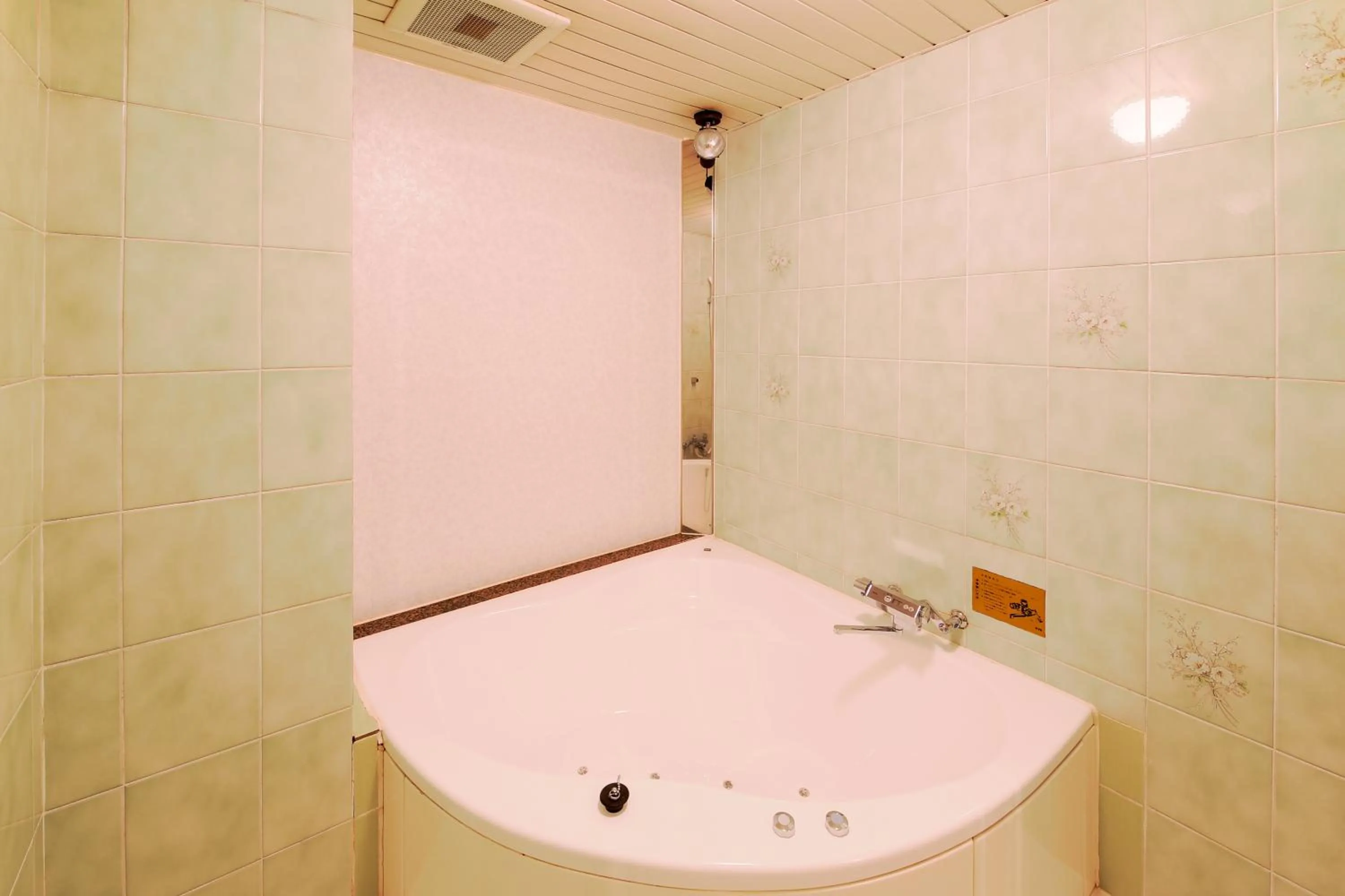 Bathroom in Hotel Public Jam