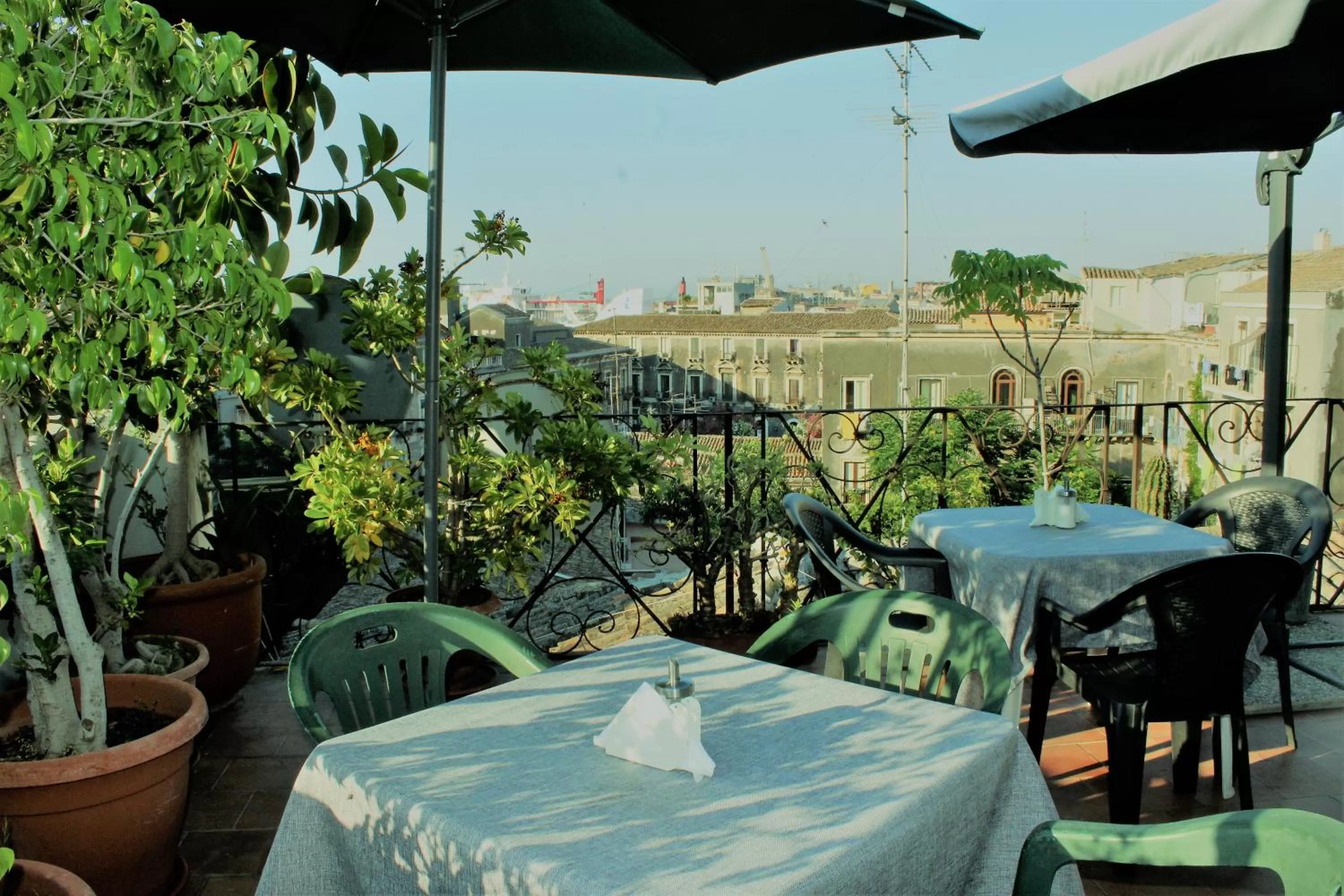 Restaurant/places to eat in Hotel Biscari