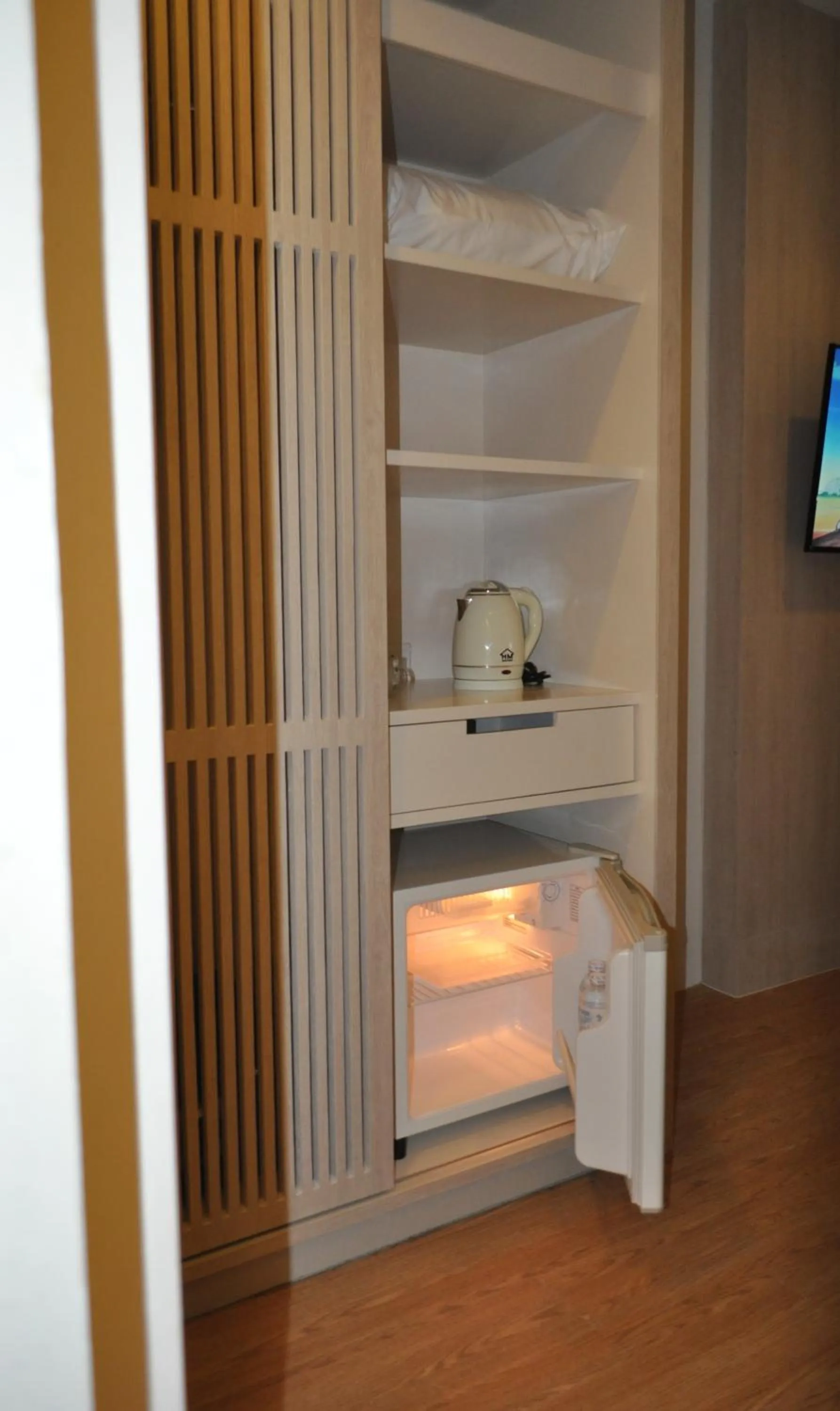 Coffee/tea facilities in Rezt Bangkok