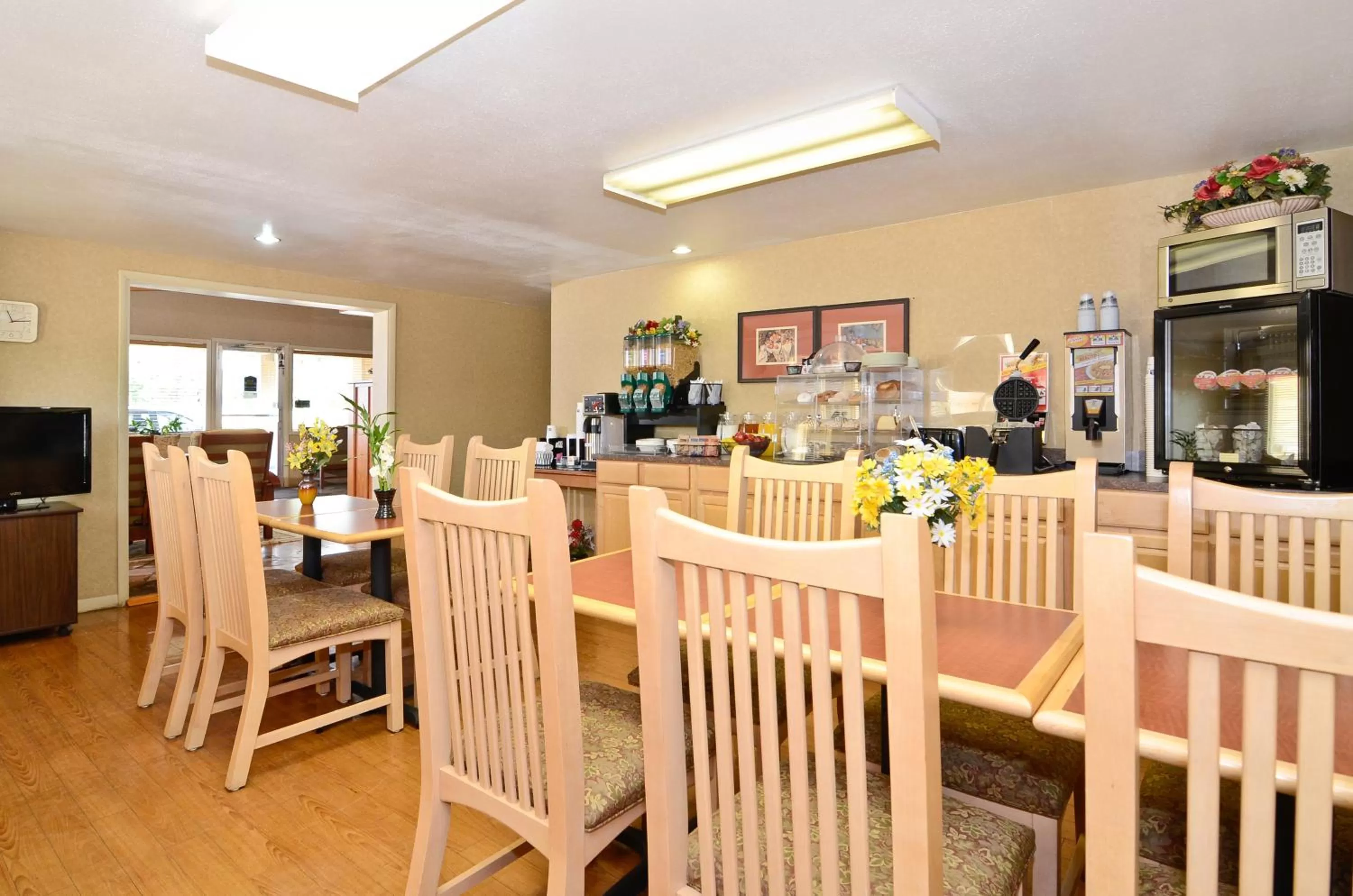 Americas Best Value Inn Iola