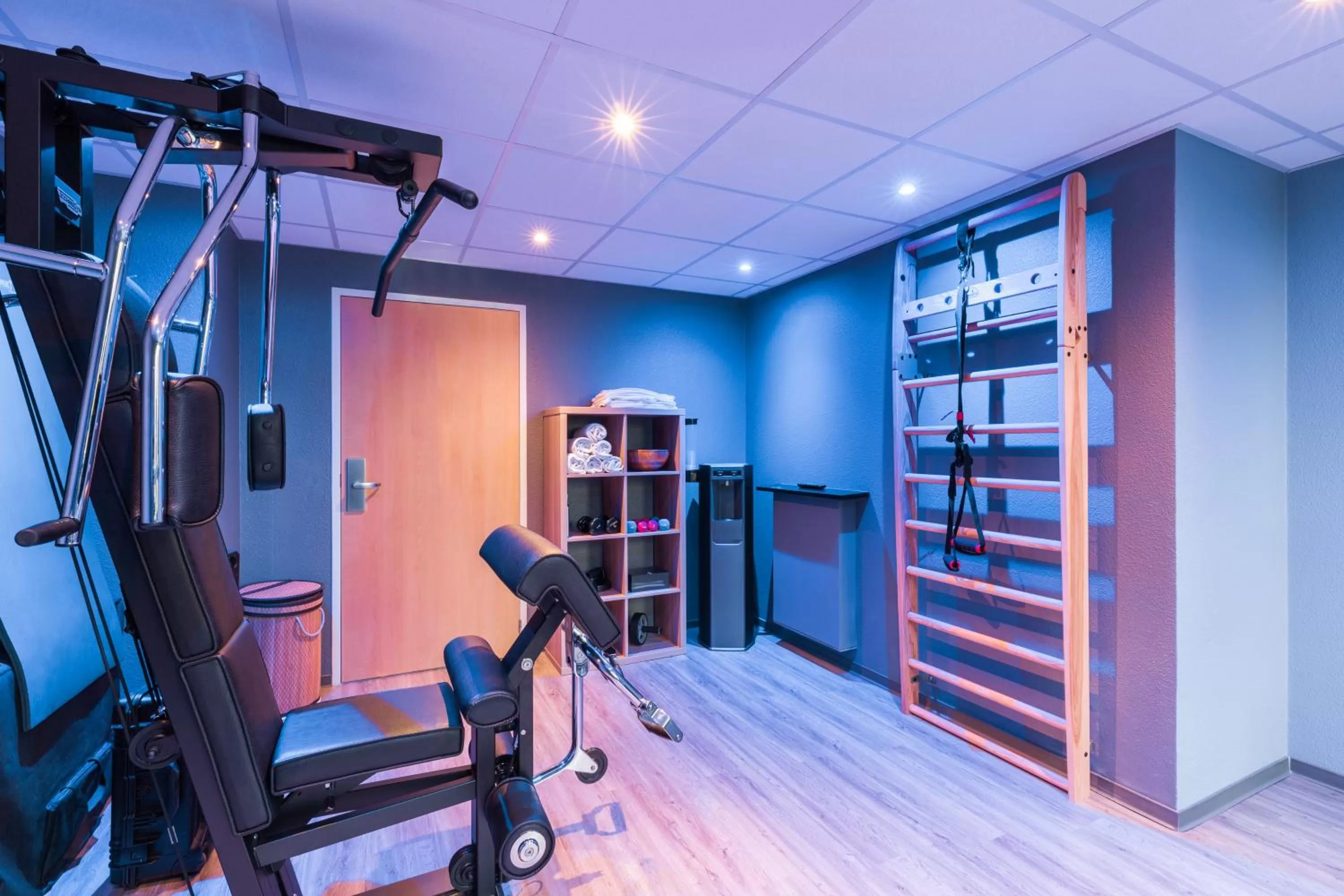 Fitness centre/facilities in ibis Paris Meudon Velizy