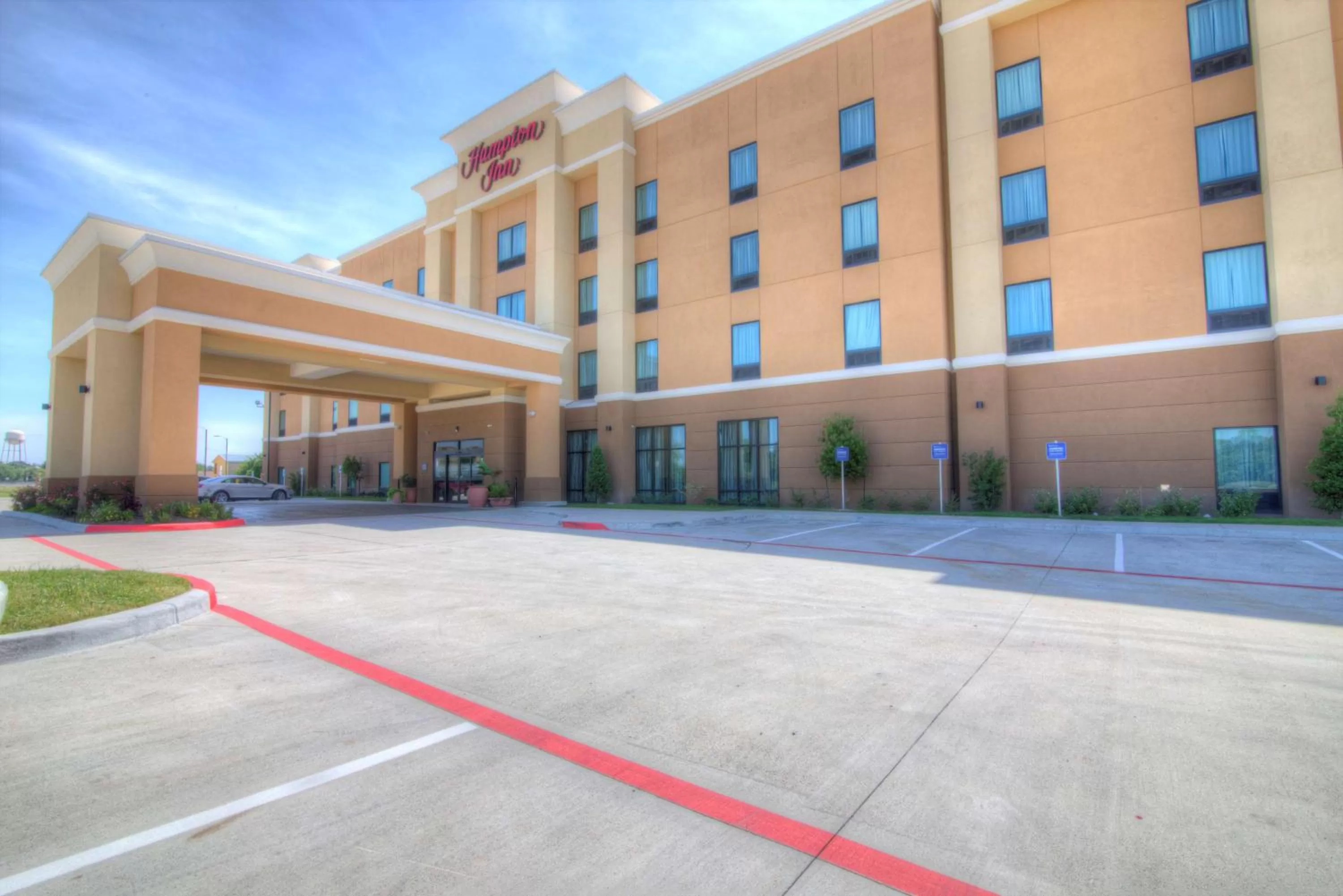 Property building in Hampton Inn Houston I-10 East, TX