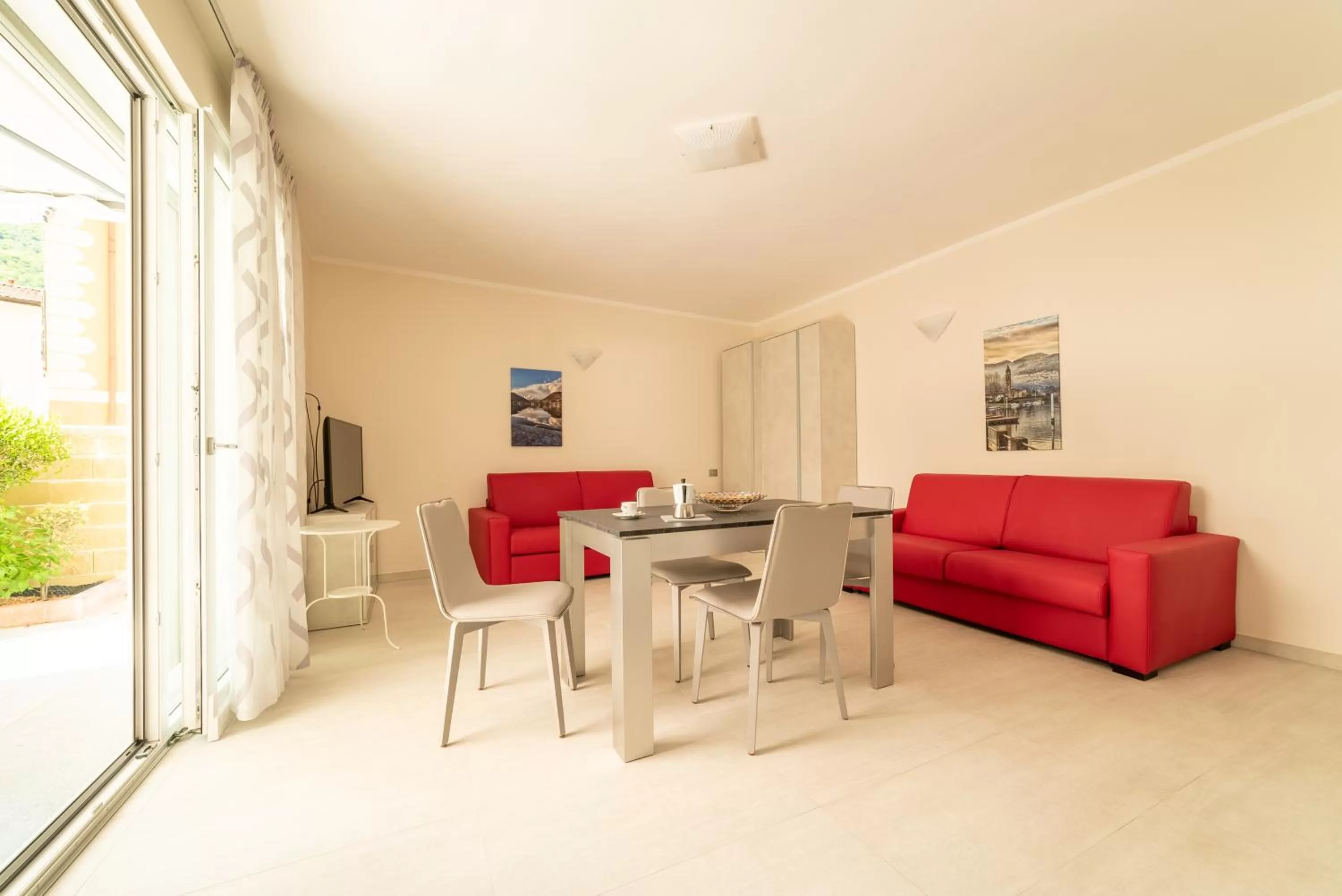 Living room in Yachting Residence