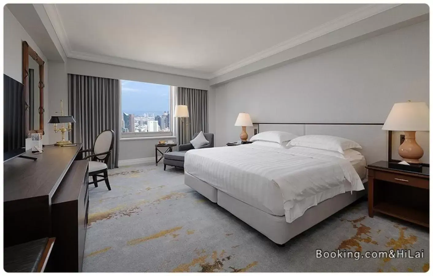 Superior Double Room in Grand Hi Lai Hotel Superior Double Room in Grand Hi Lai Hotel