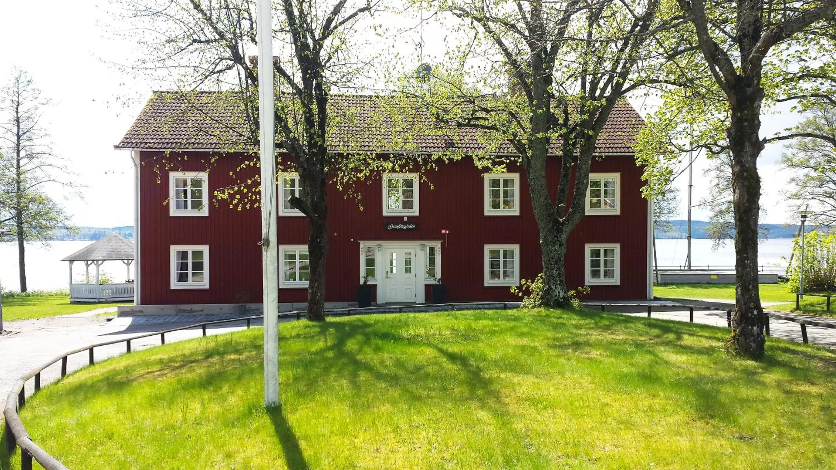 Day, Property Building in Hotell Grönfeltsgården