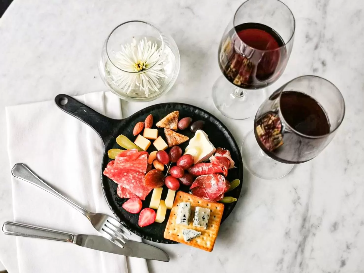 Food in 99 The Heritage Hotel