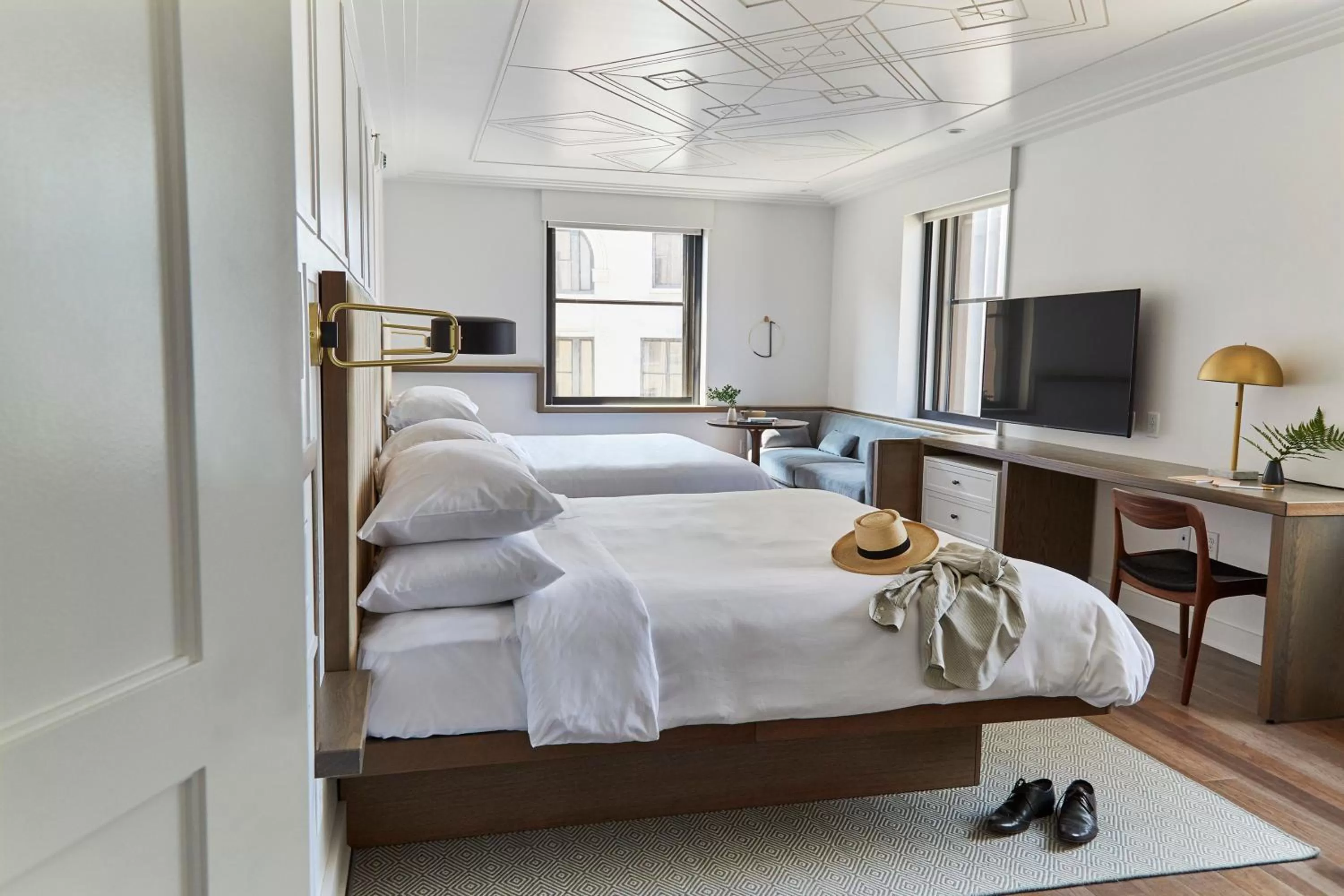 Photo of the whole room, Bed in Noelle