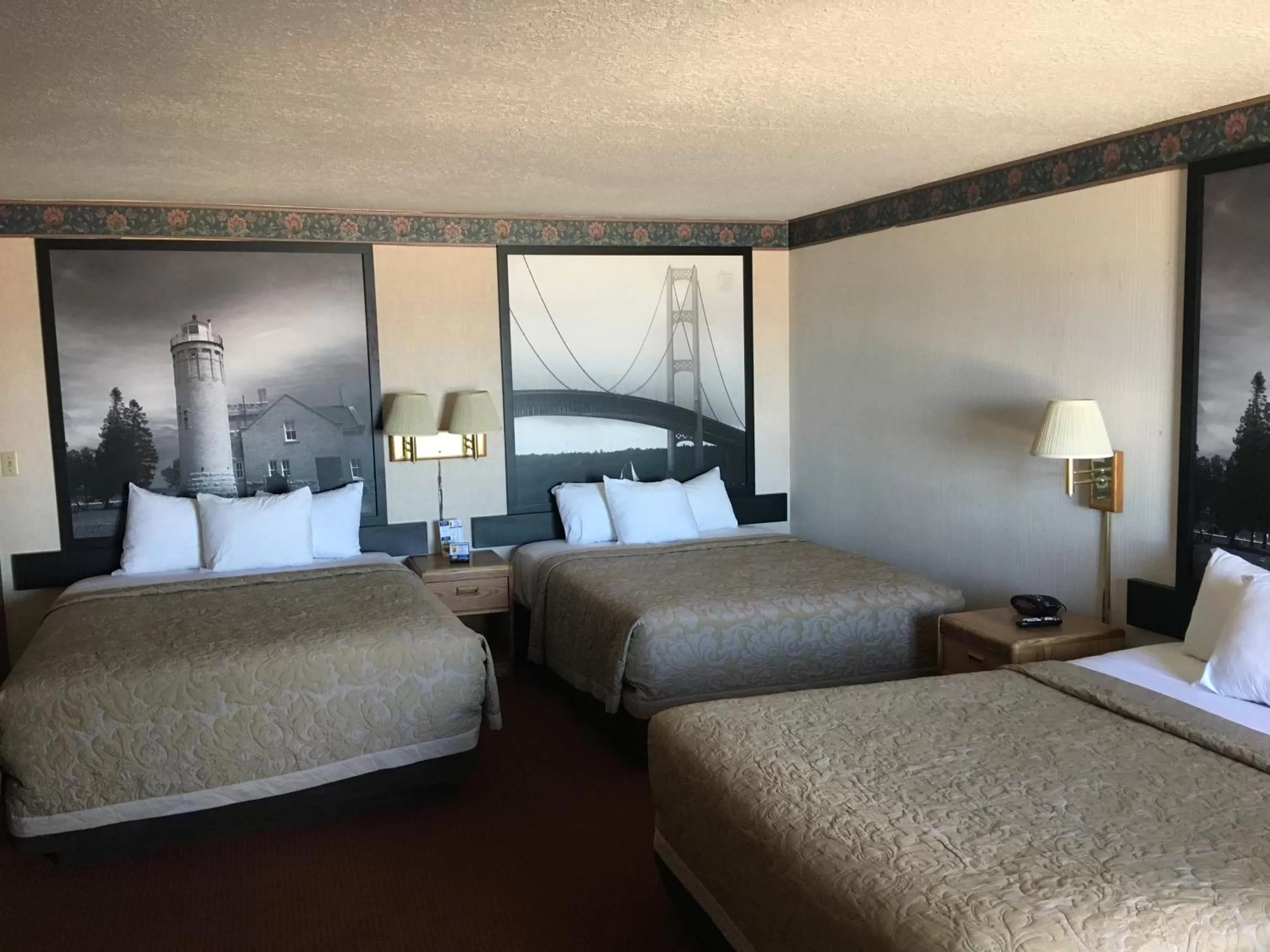 Photo of the whole room in Super 8 Beachfront by Wyndham Mackinaw City, MI