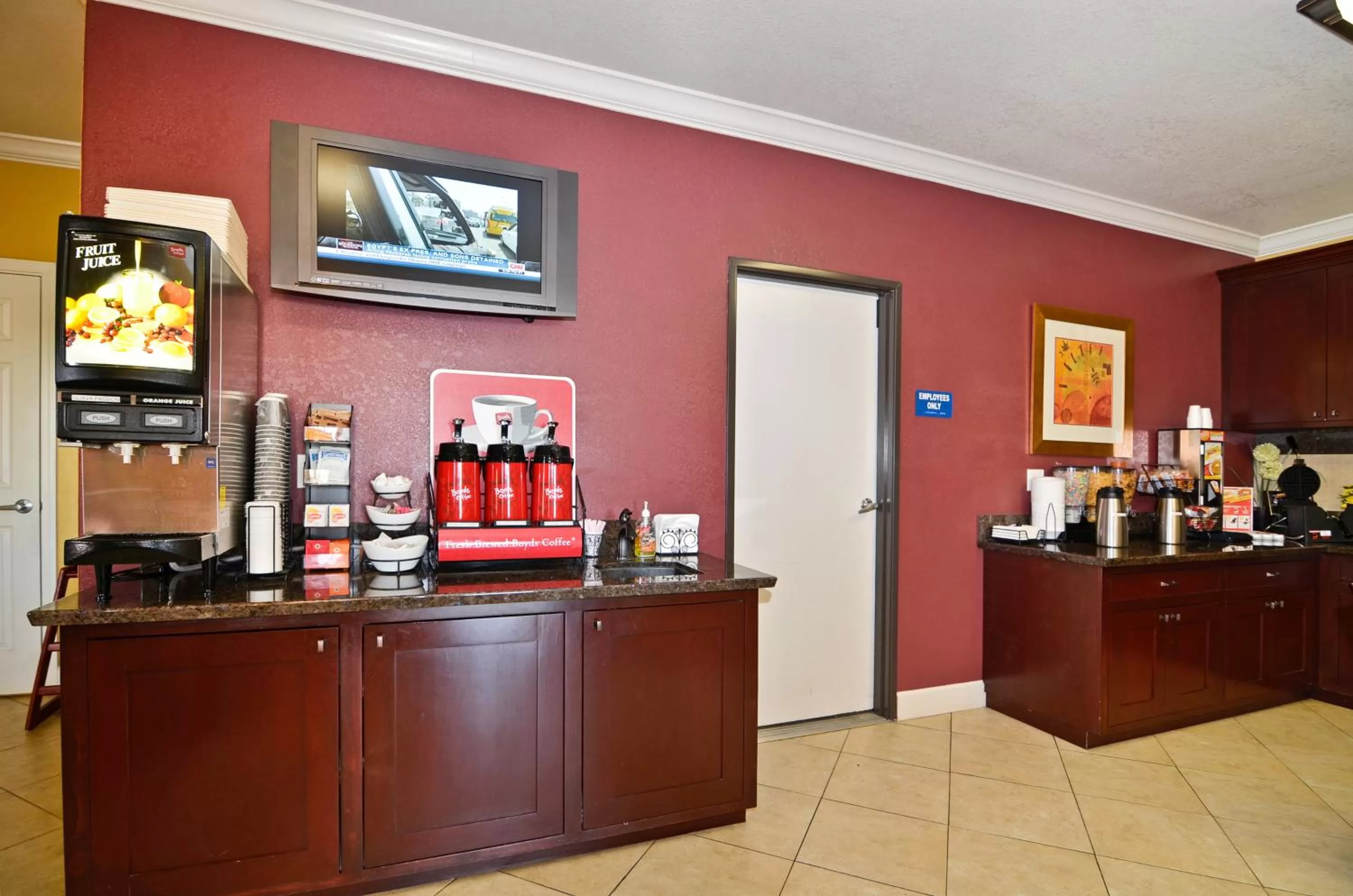 Food and drinks in Best Western Anderson Inn