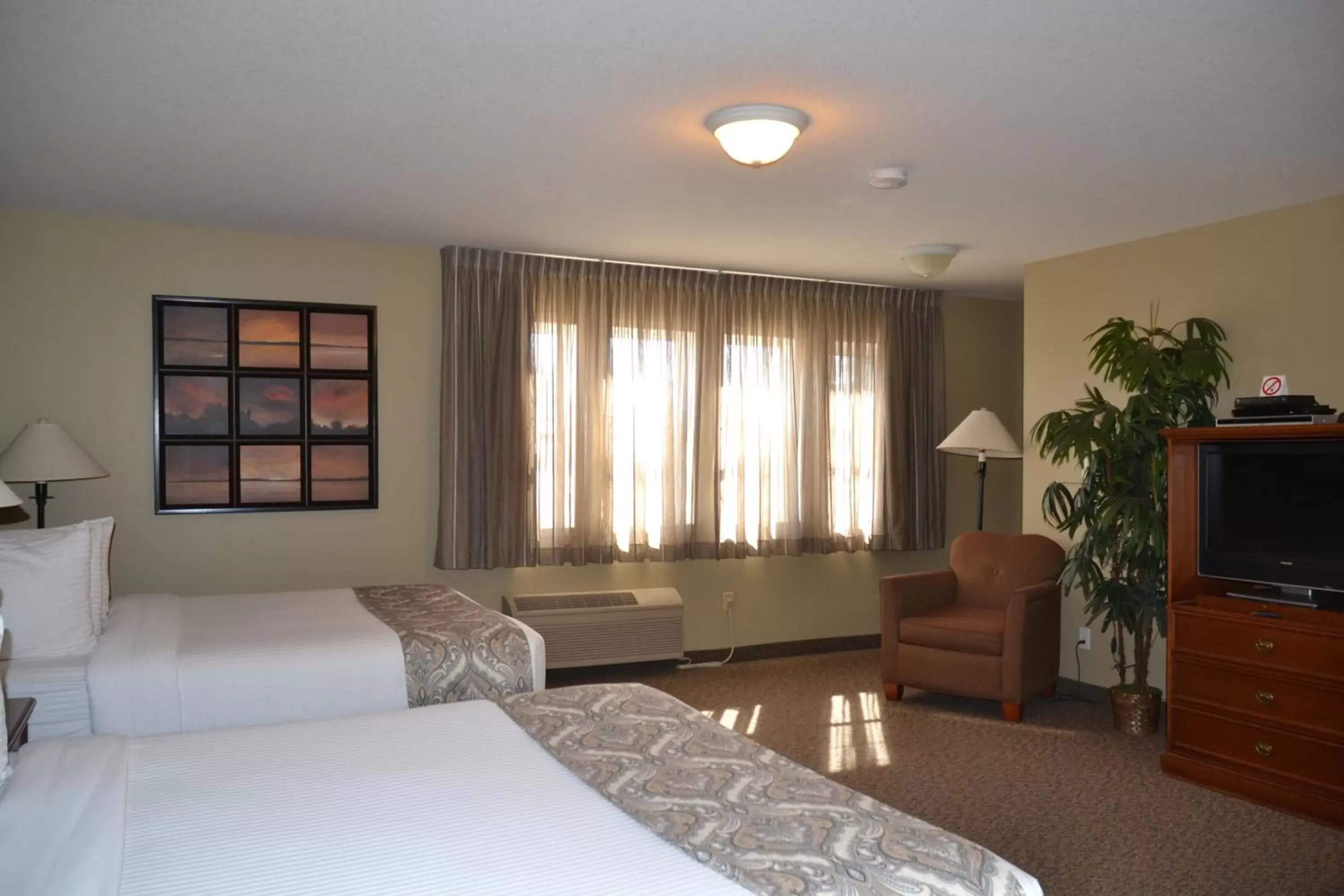 Superior Queen Room with Two Queen Beds in Village Creek Country Inn Superior Queen Room with Two Queen Beds in Village Creek Country Inn