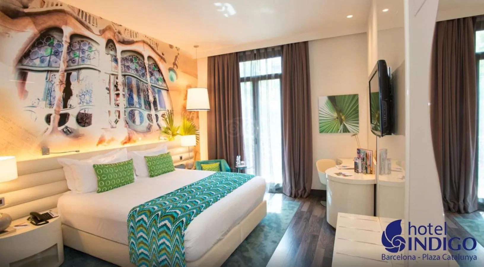 Executive Queen Room - Non-Smoking in Hotel Indigo Barcelona - Plaza Catalunya 4Sup by IHG