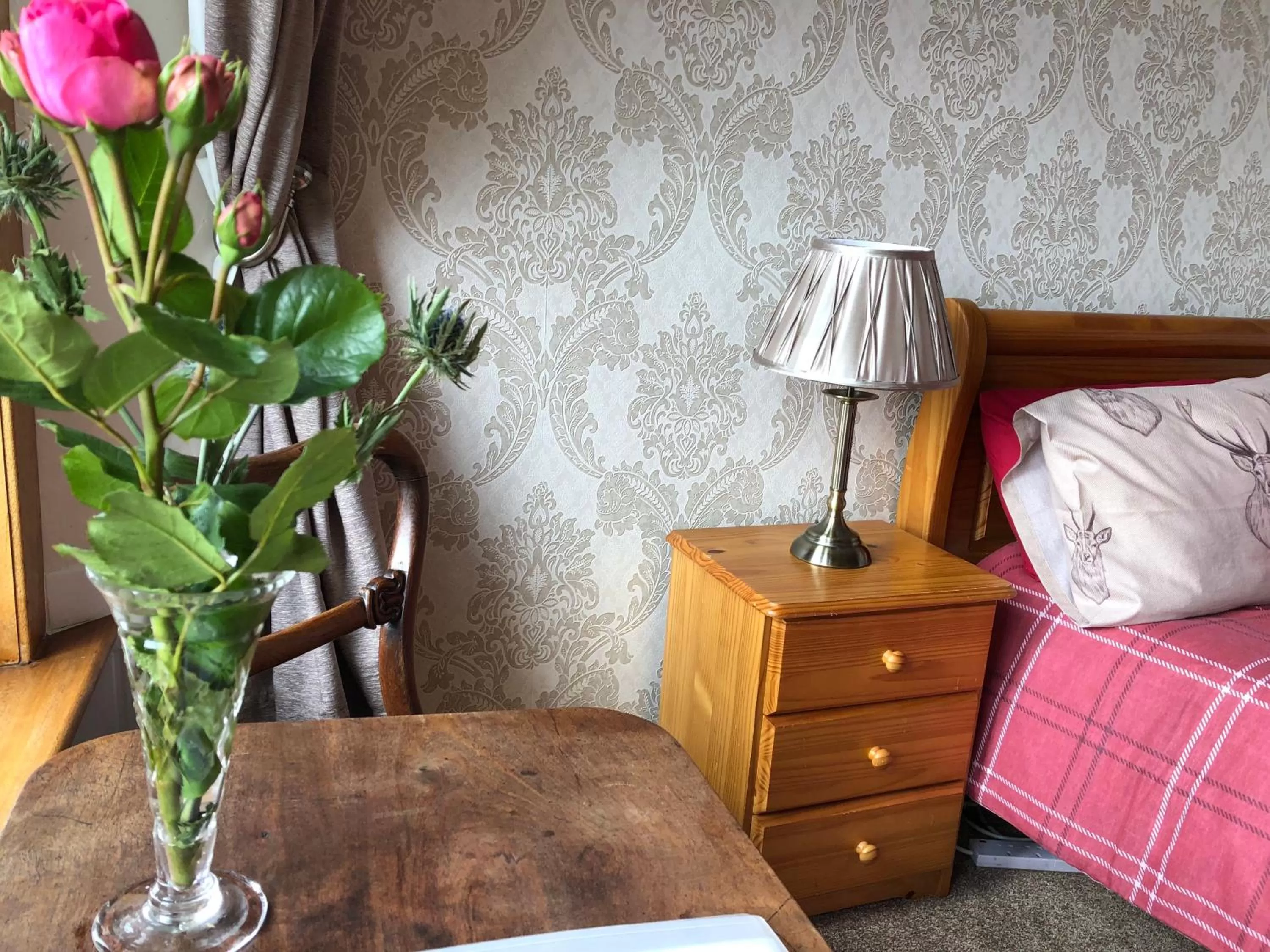 Bedroom, Bed in Castle Walk Bed & Breakfast