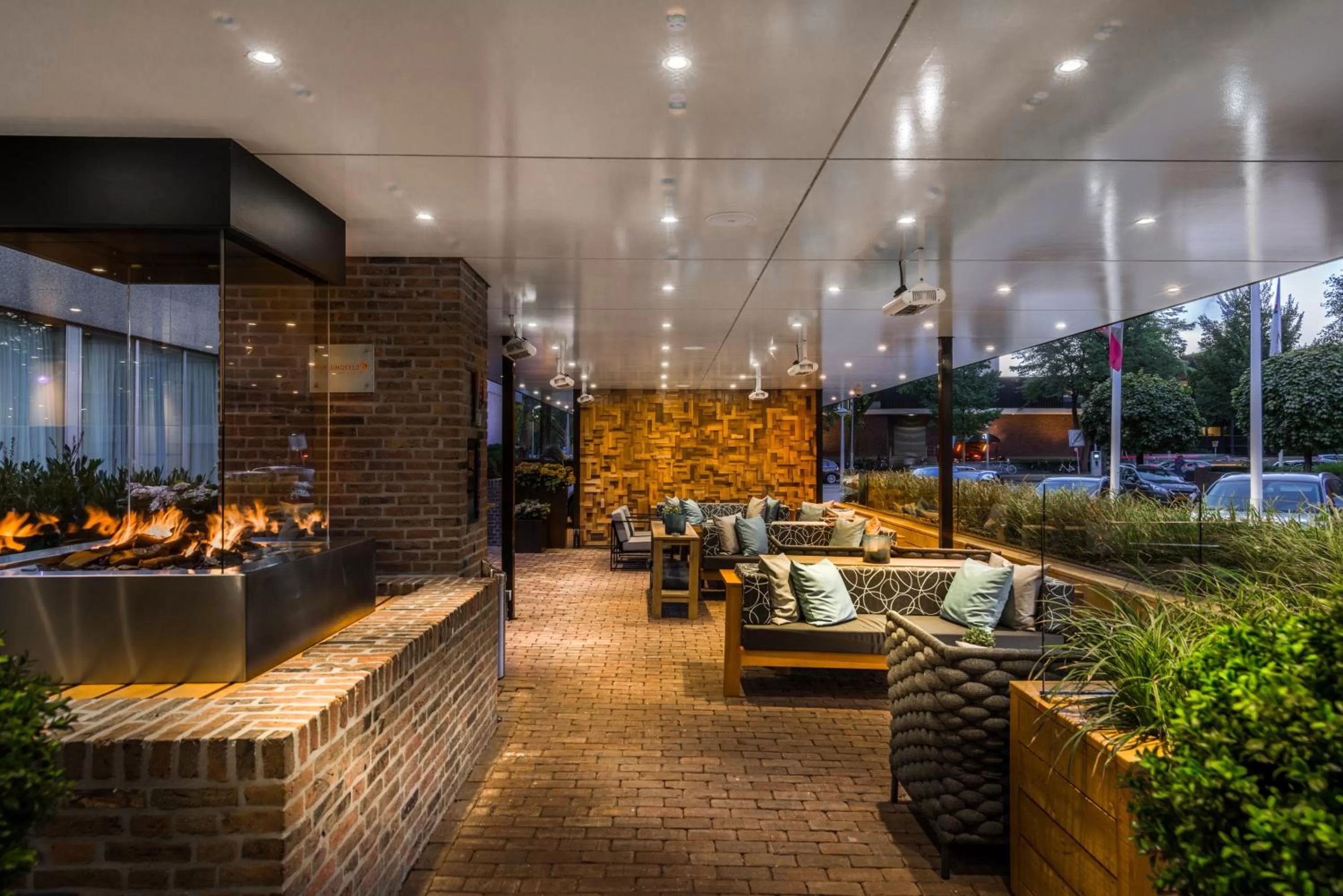 Patio in Bilderberg Garden Hotel