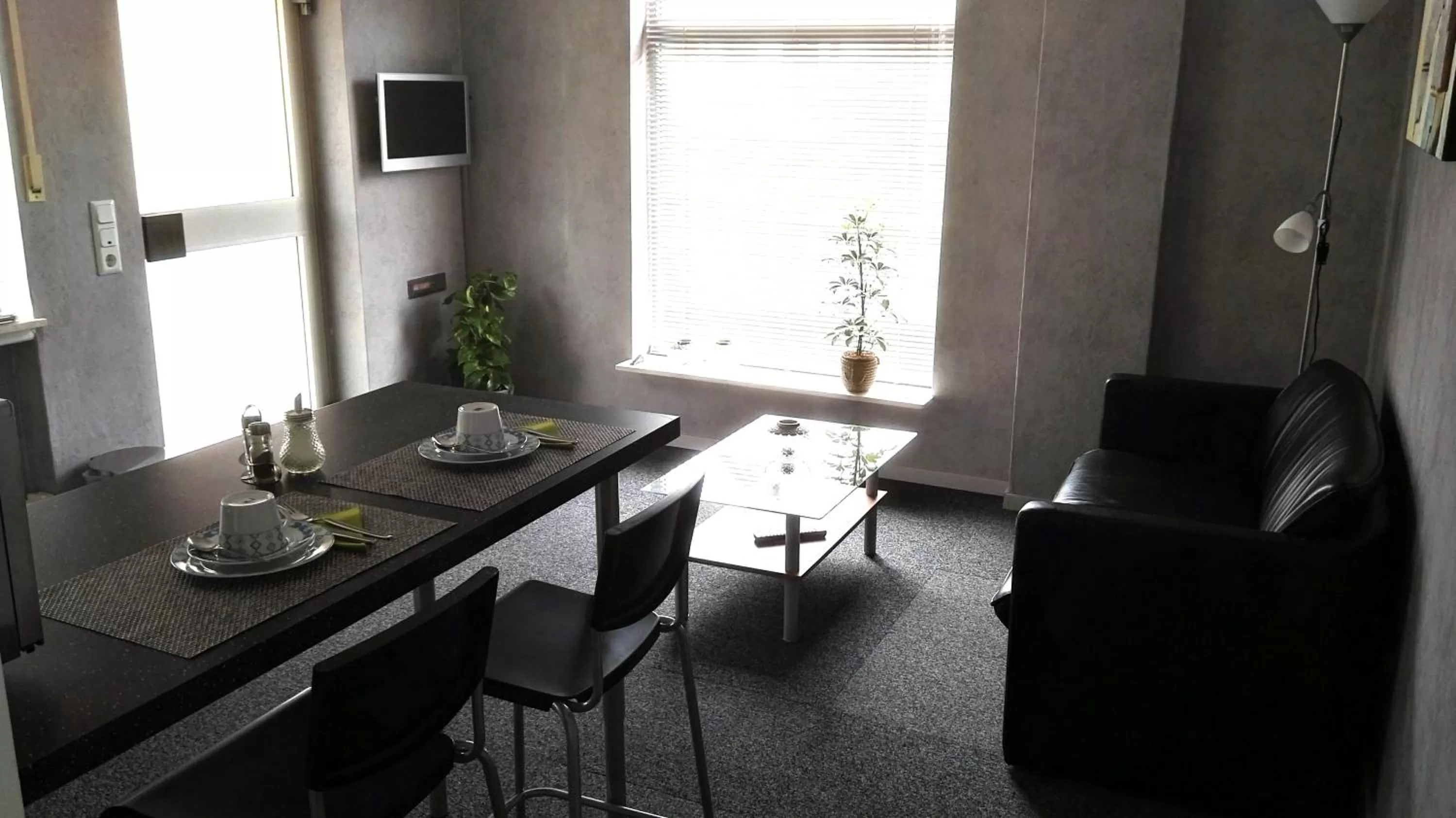 Living room, Dining Area in Waldecker Taverne