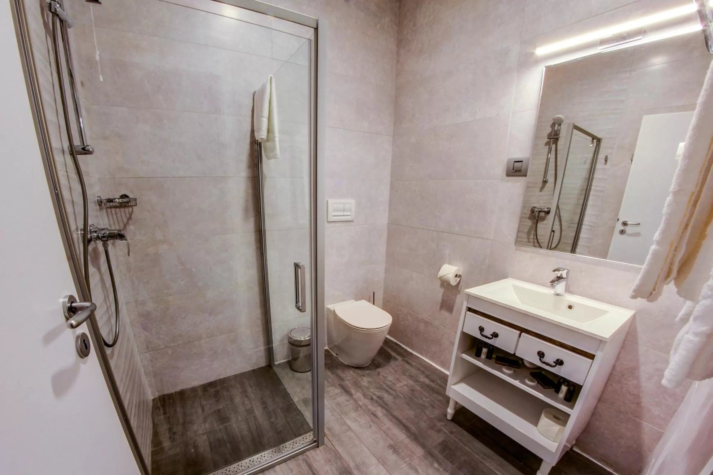 Shower in New Era Hotel Old Town Party Zone Bucharest- parking with fee nearby - NOT at the hotel !