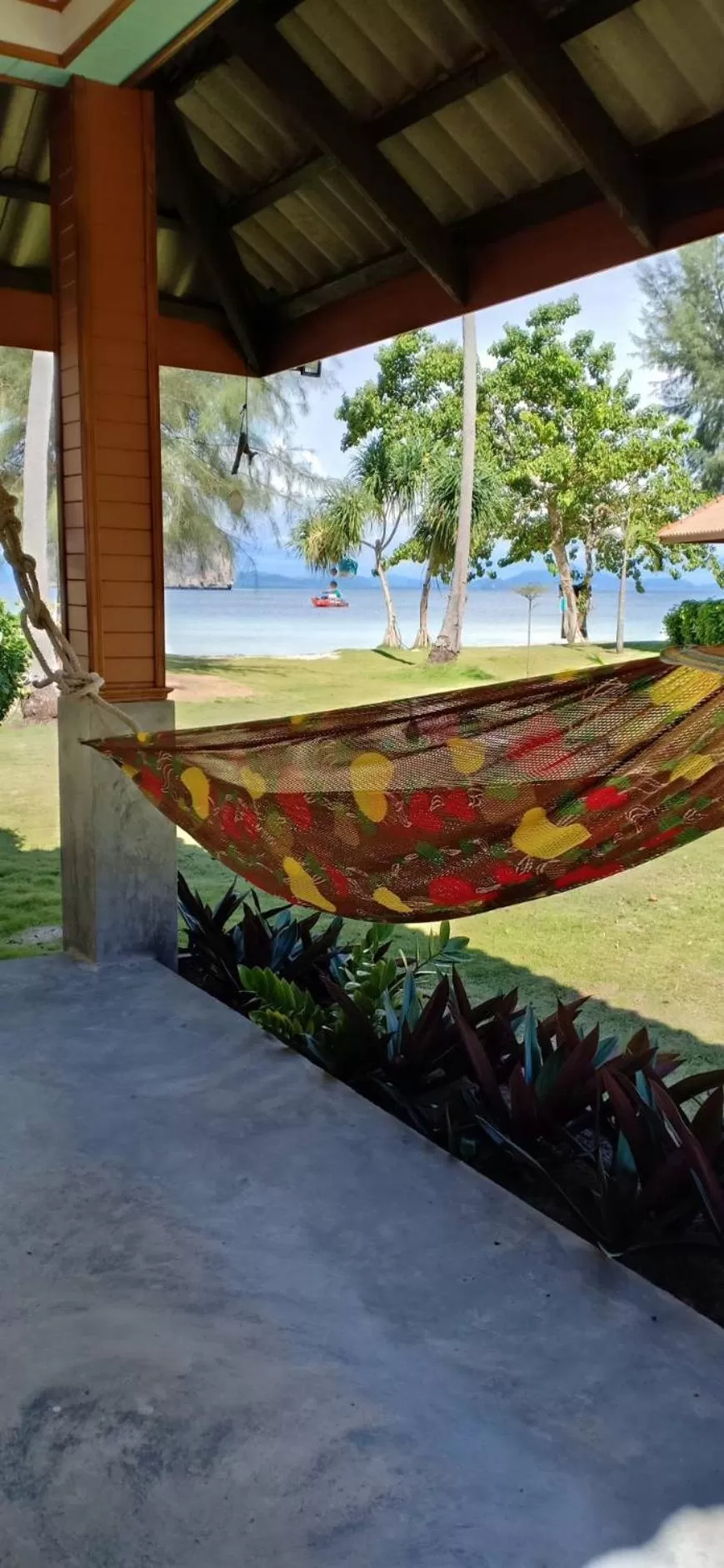 Koh Ngai Kaimuk Thong Resort