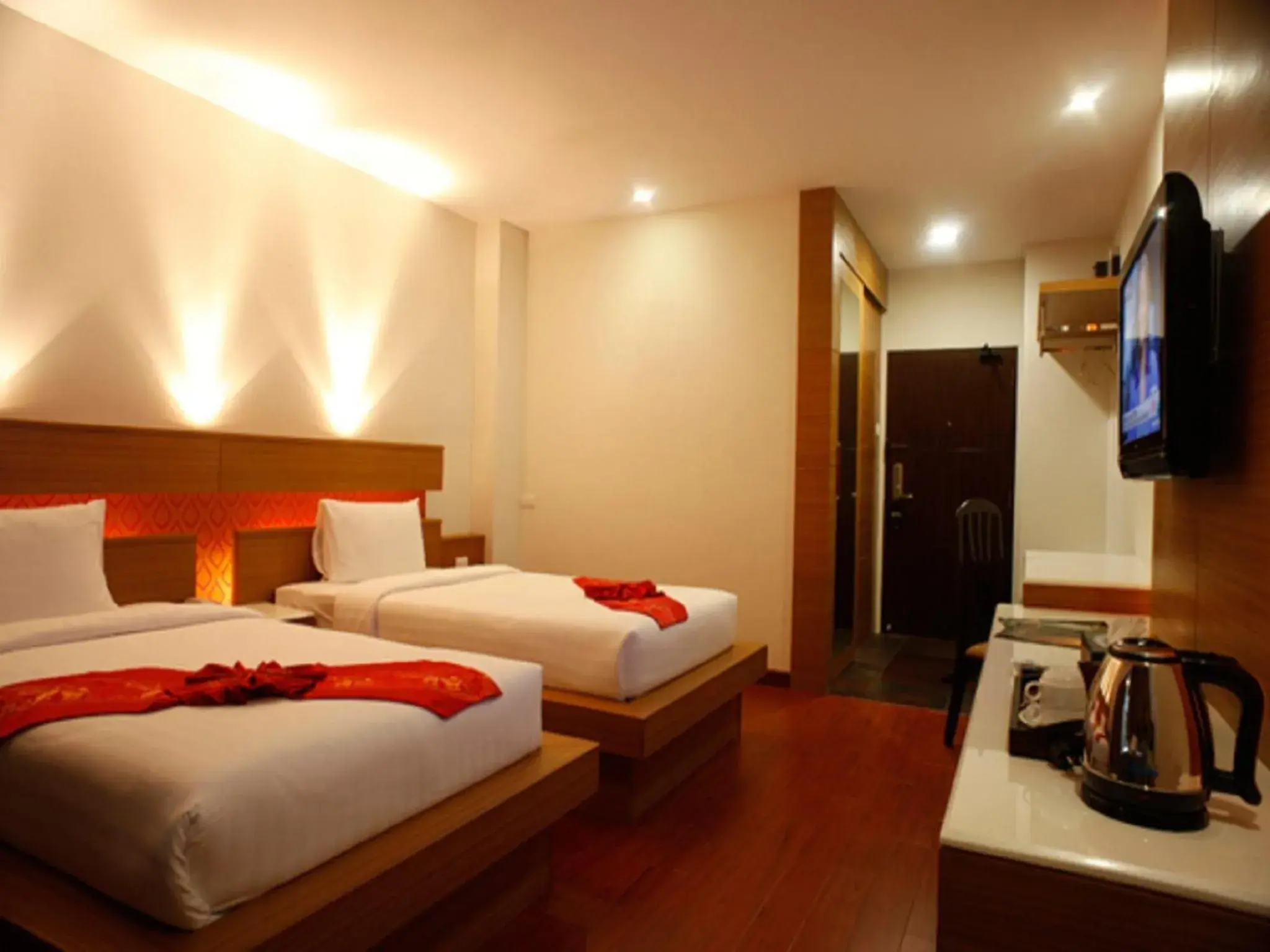 Standard Twin Room - no window in Suvarnabhumi Suite Hotel Standard Twin Room - no window in Suvarnabhumi Suite Hotel