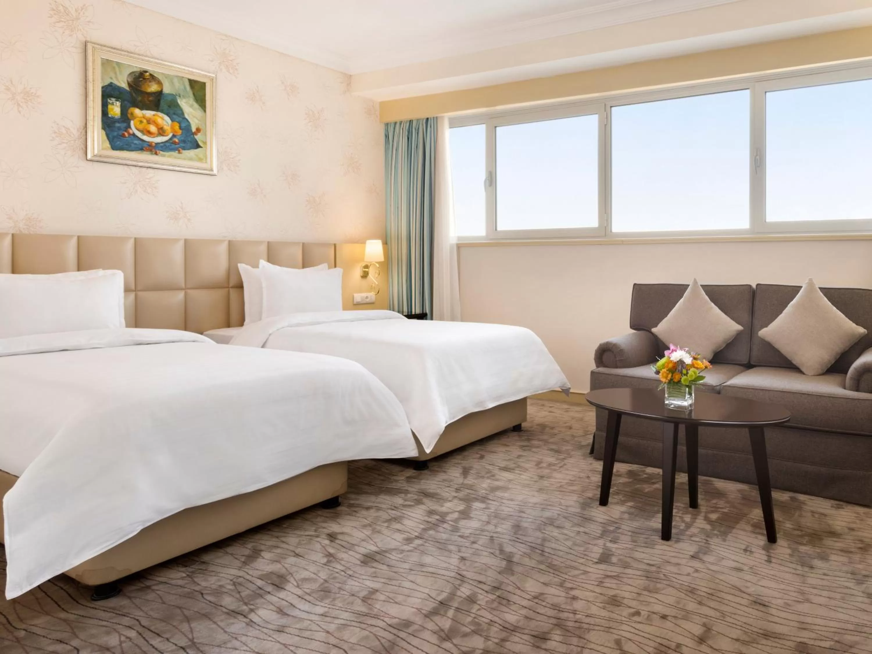 Photo of the whole room, Bed in Wyndham Tashkent