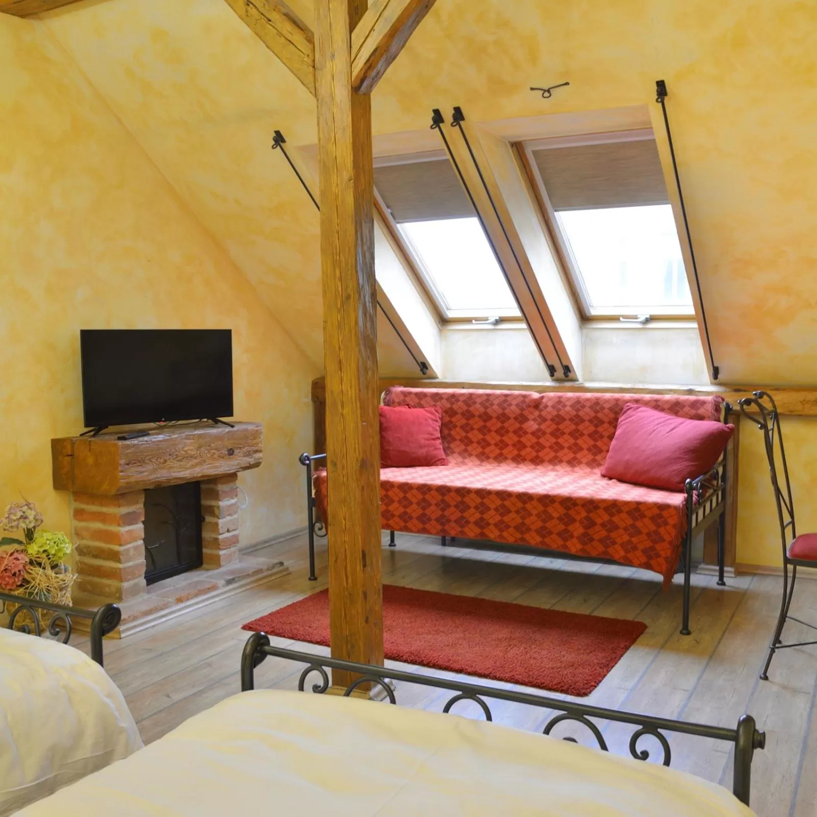 Seating Area in Hotel and restaurant Via Ironia