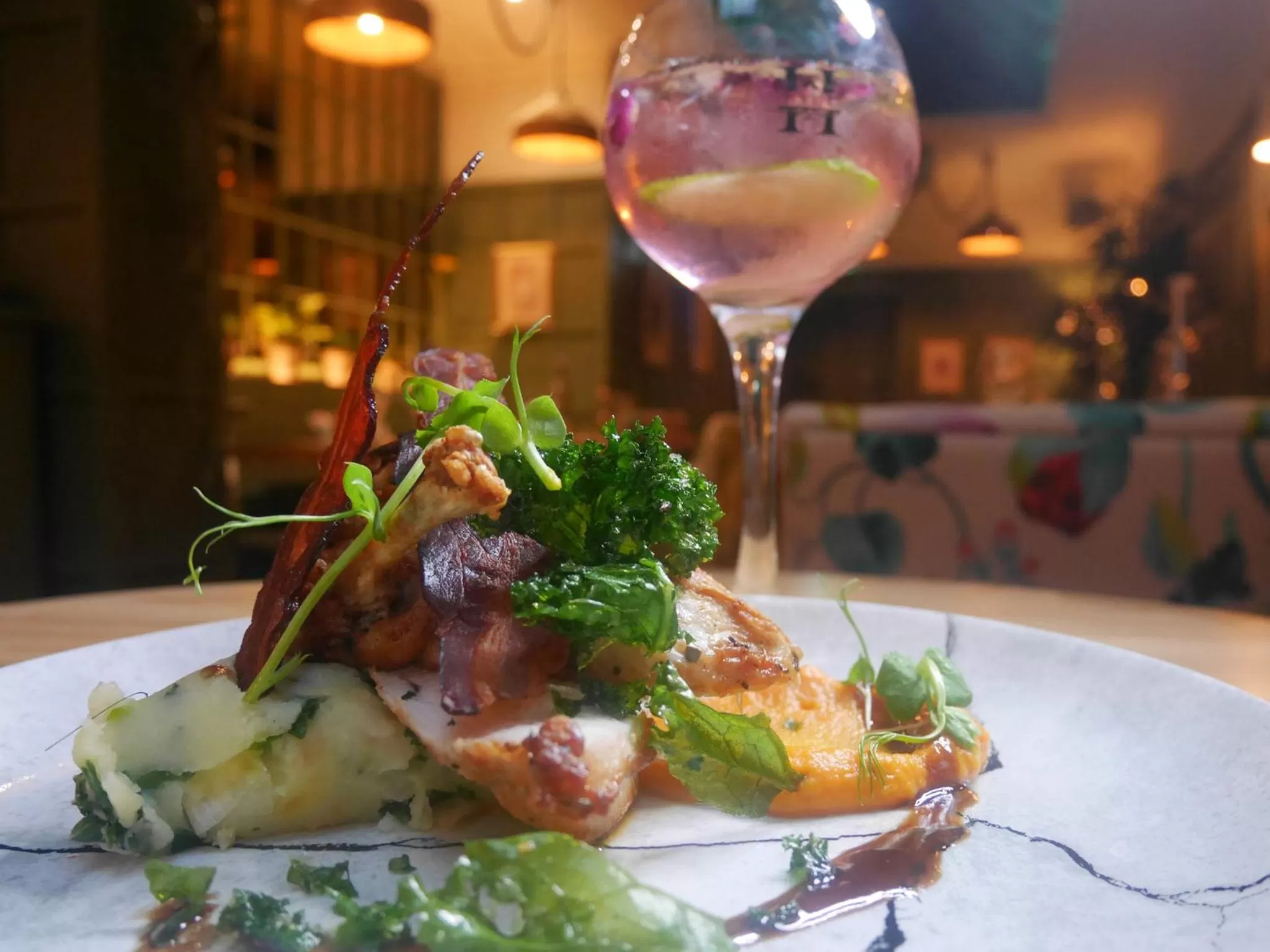 Restaurant/places to eat in Forster Court Hotel