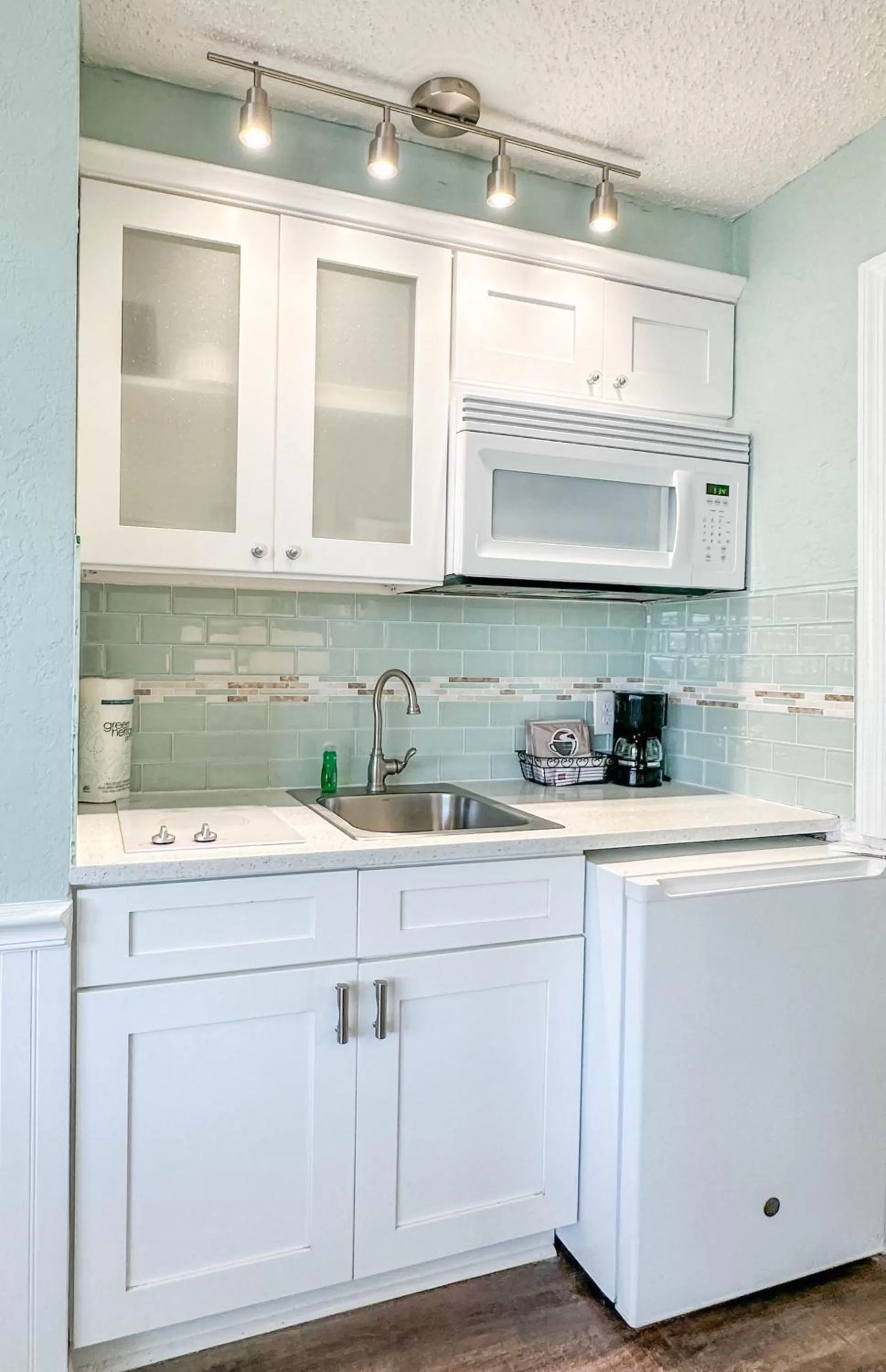 Thunderbird Beach Resort