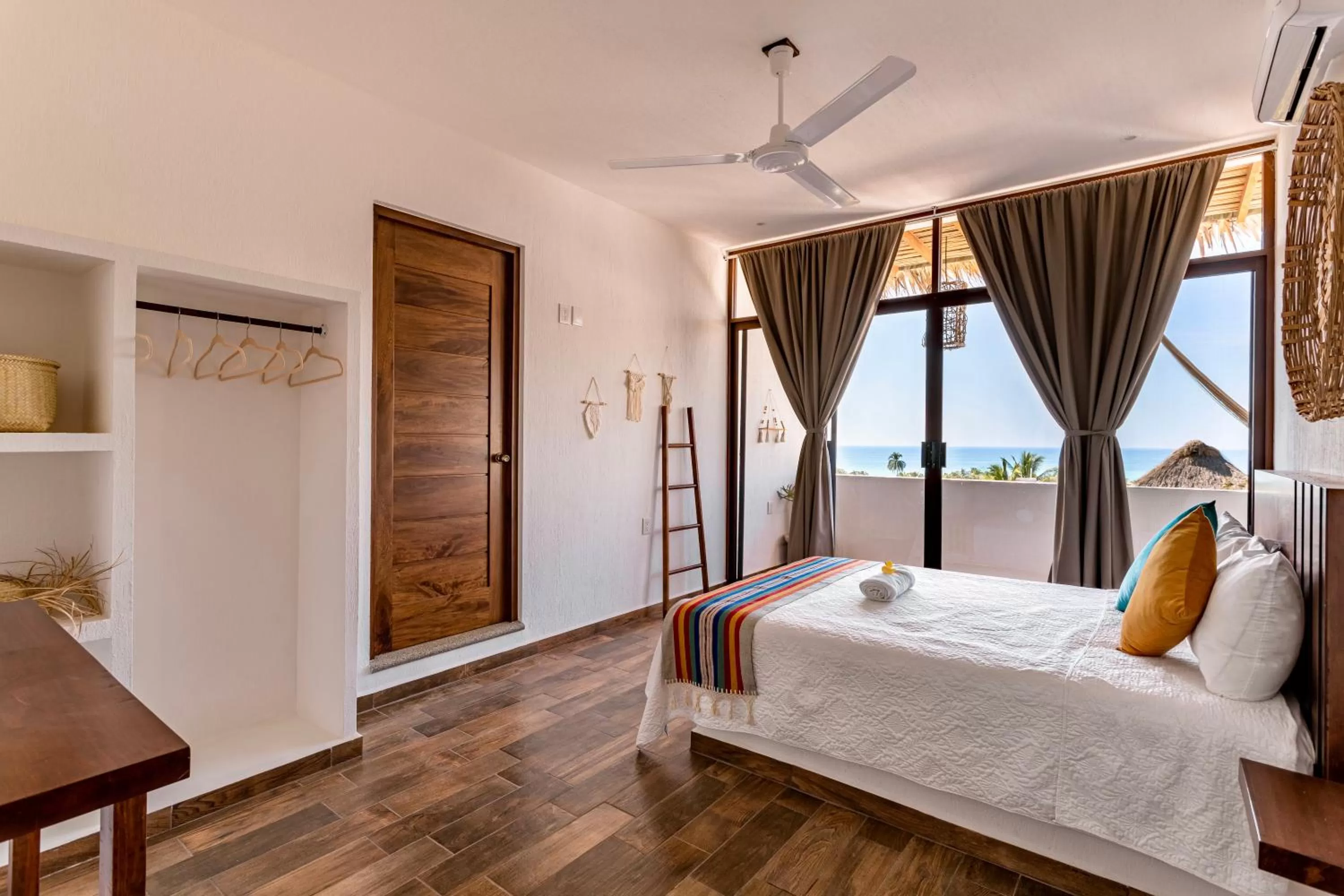 Bed in Punta Kai Hotel & Hostal