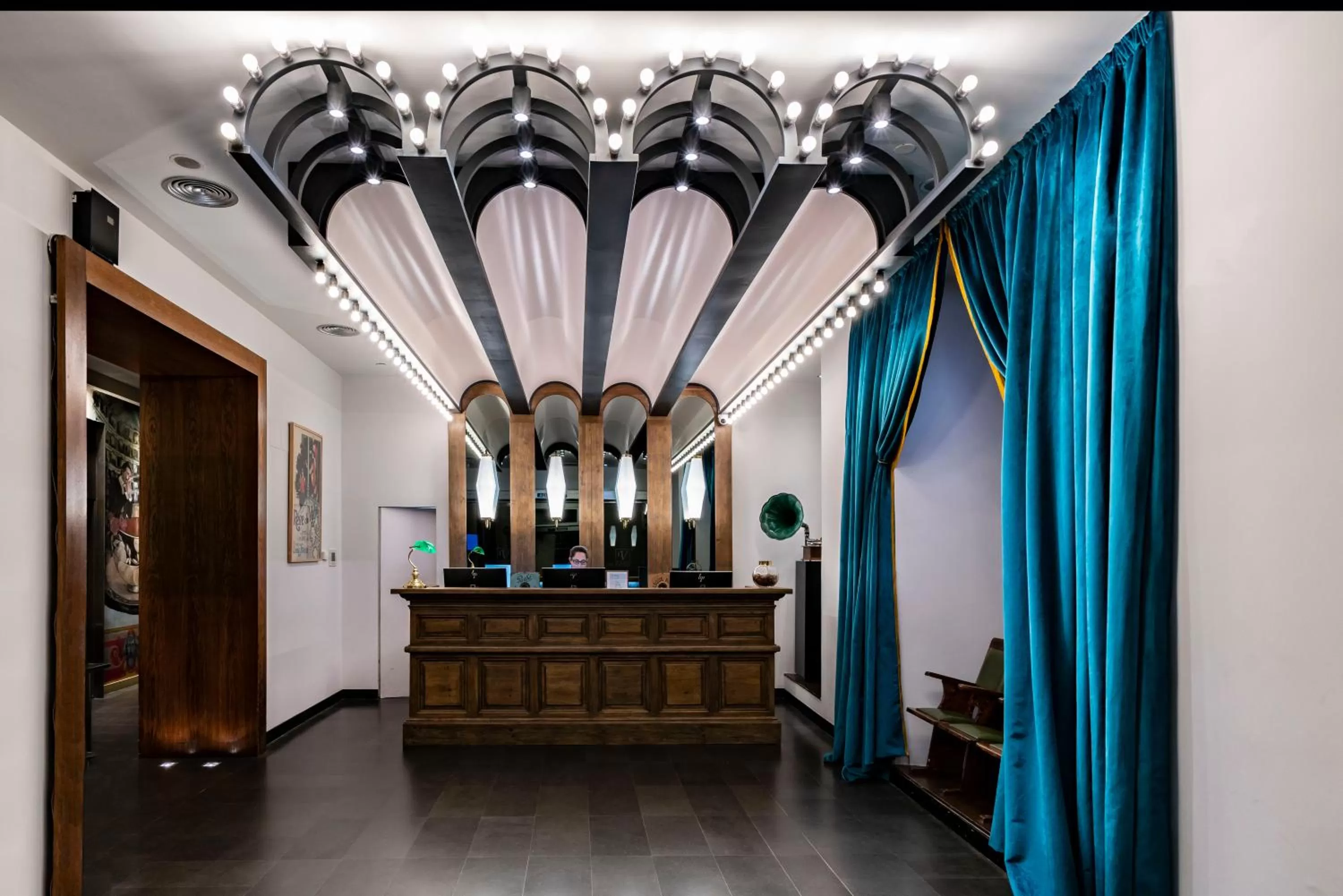 Lobby or reception in Vincci Soho