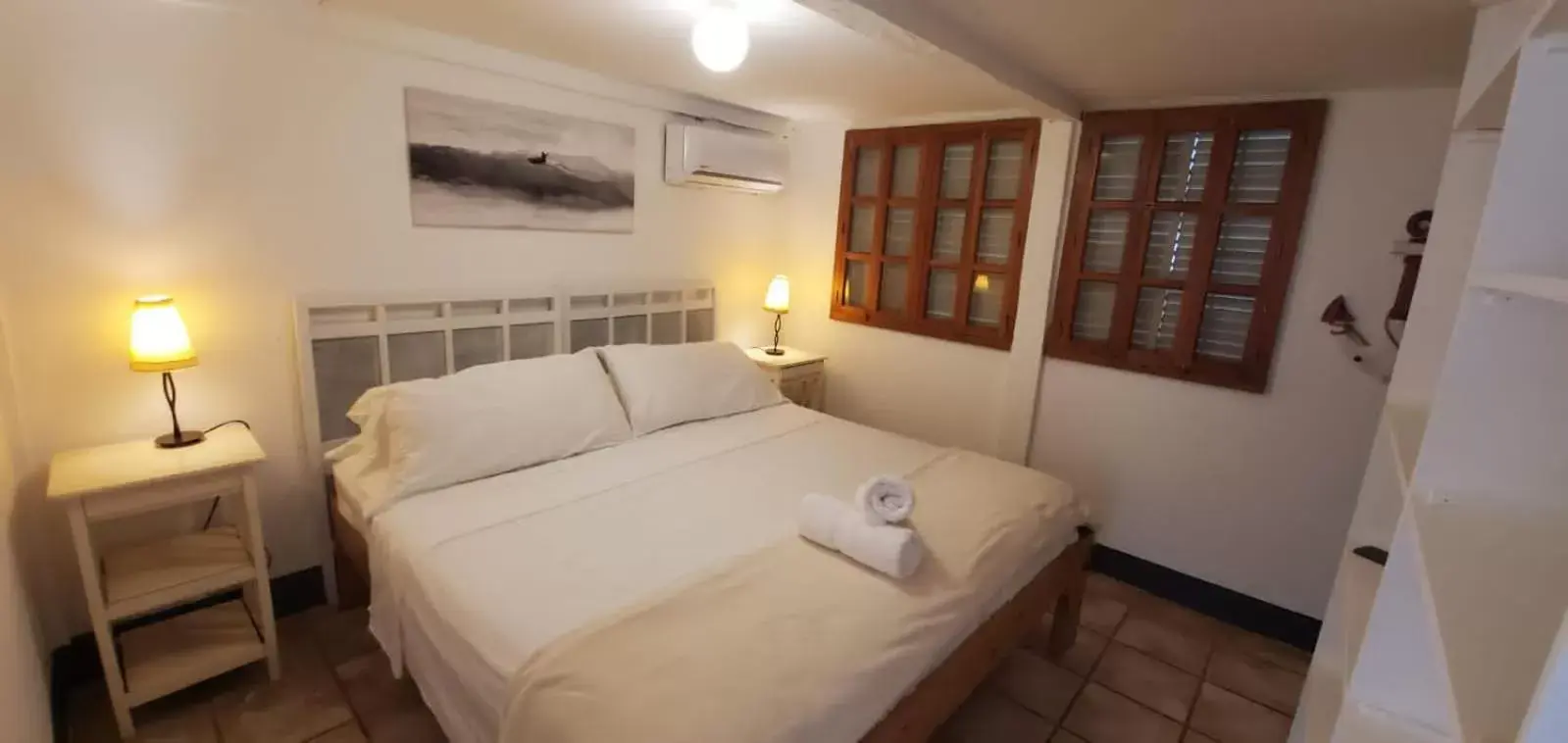 Standard King Room in Looking Good Surf House San Juan del Sur Standard King Room in Looking Good Surf House San Juan del Sur