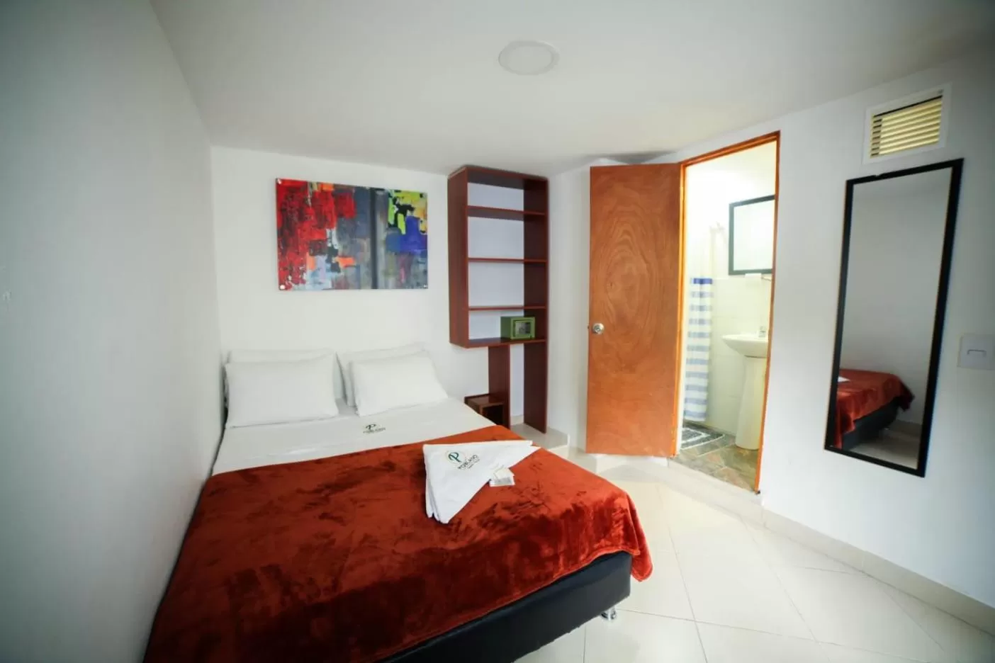 Bed in Poblado Guest House