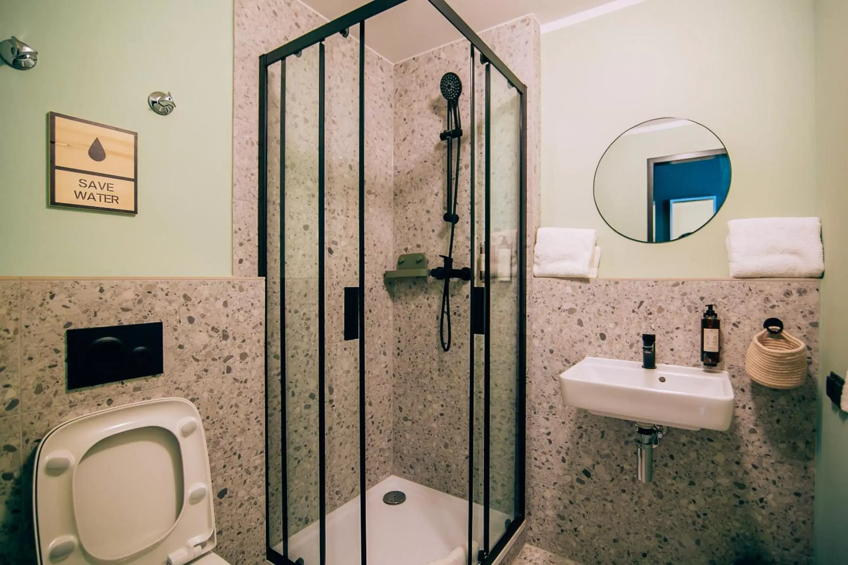 Twin Room in Numa Berlin Torstrasse Twin Room in Numa Berlin Torstrasse