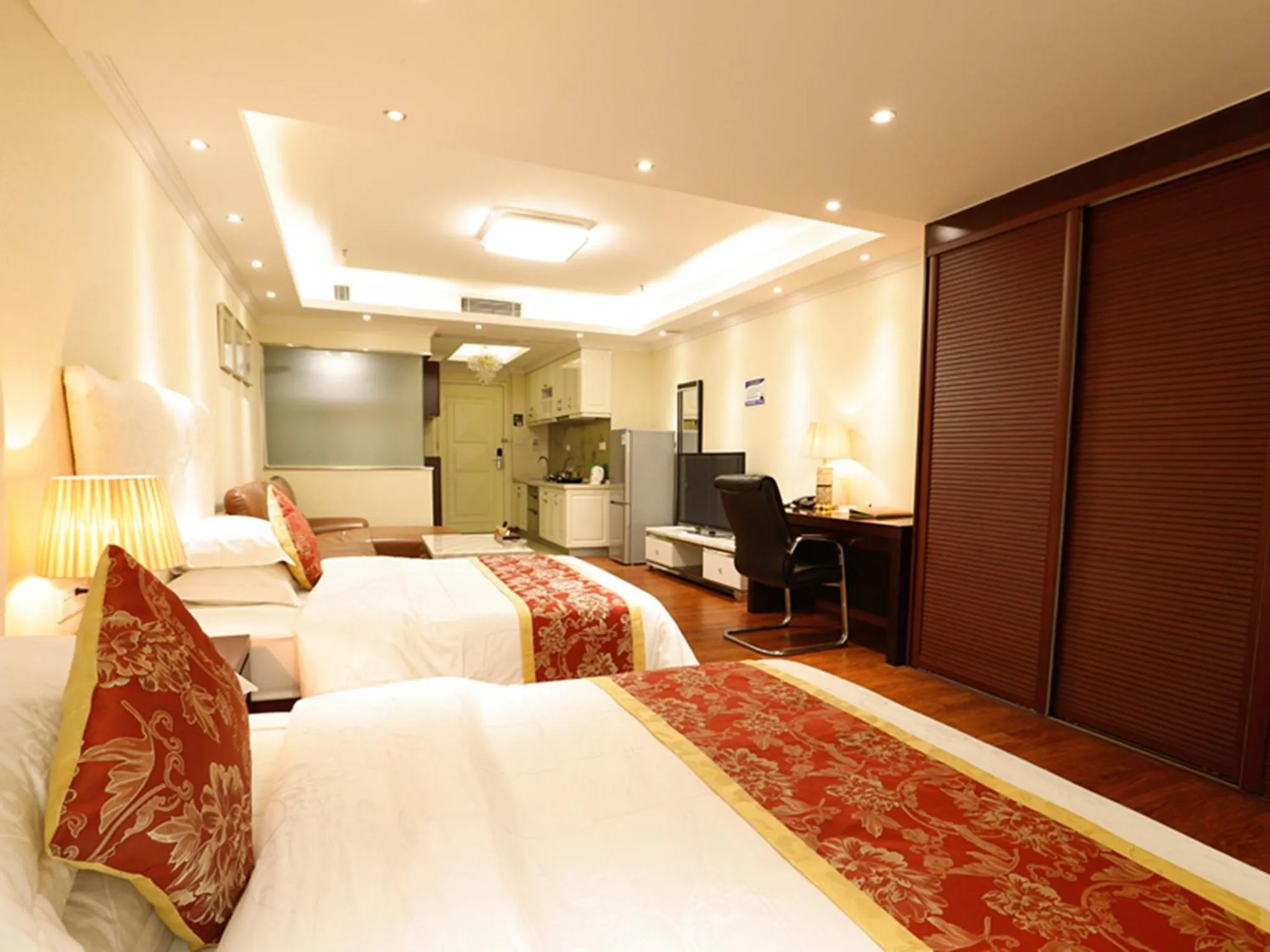 Photo of the whole room, Bed in Guangzhou Pengman Apartment Zhengjia Huanshi Branch