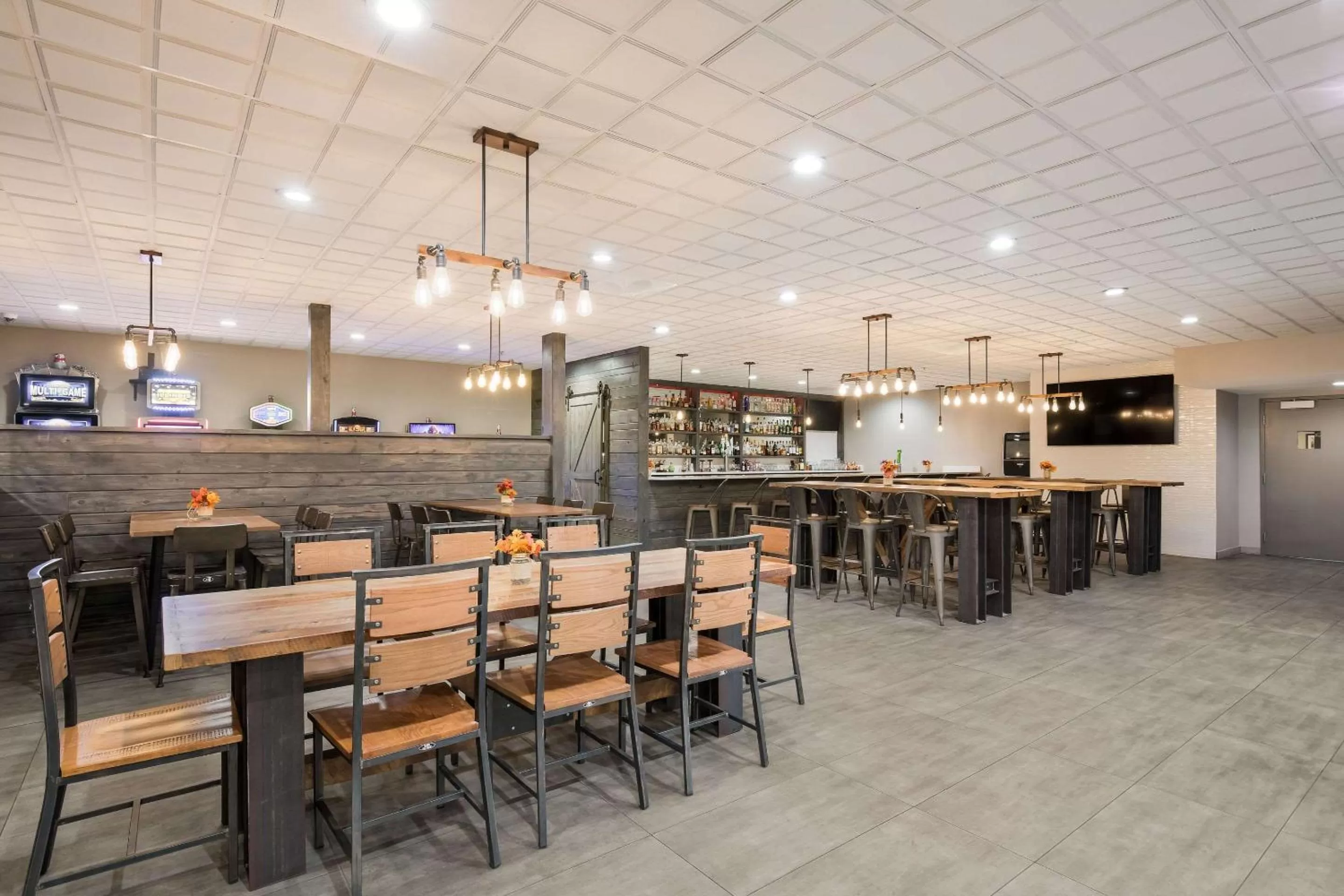 Restaurant/places to eat in Quality Inn Joliet