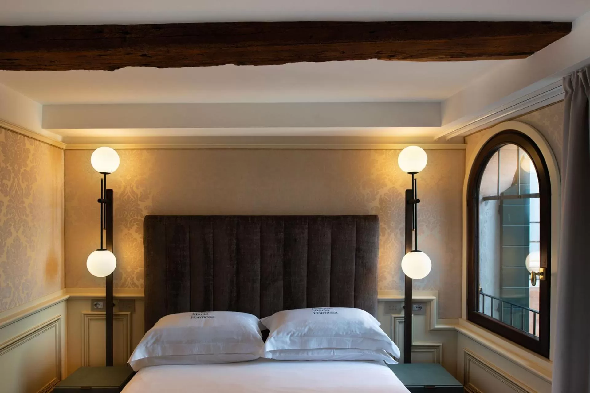 Bed in Eight Venezia