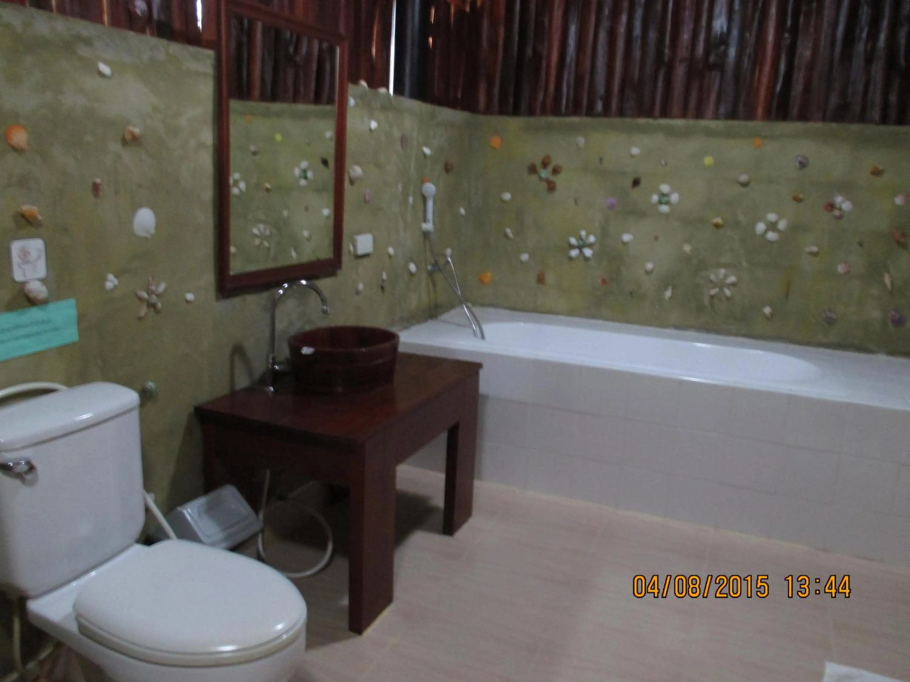 Toilet in Lipa Bay Resort