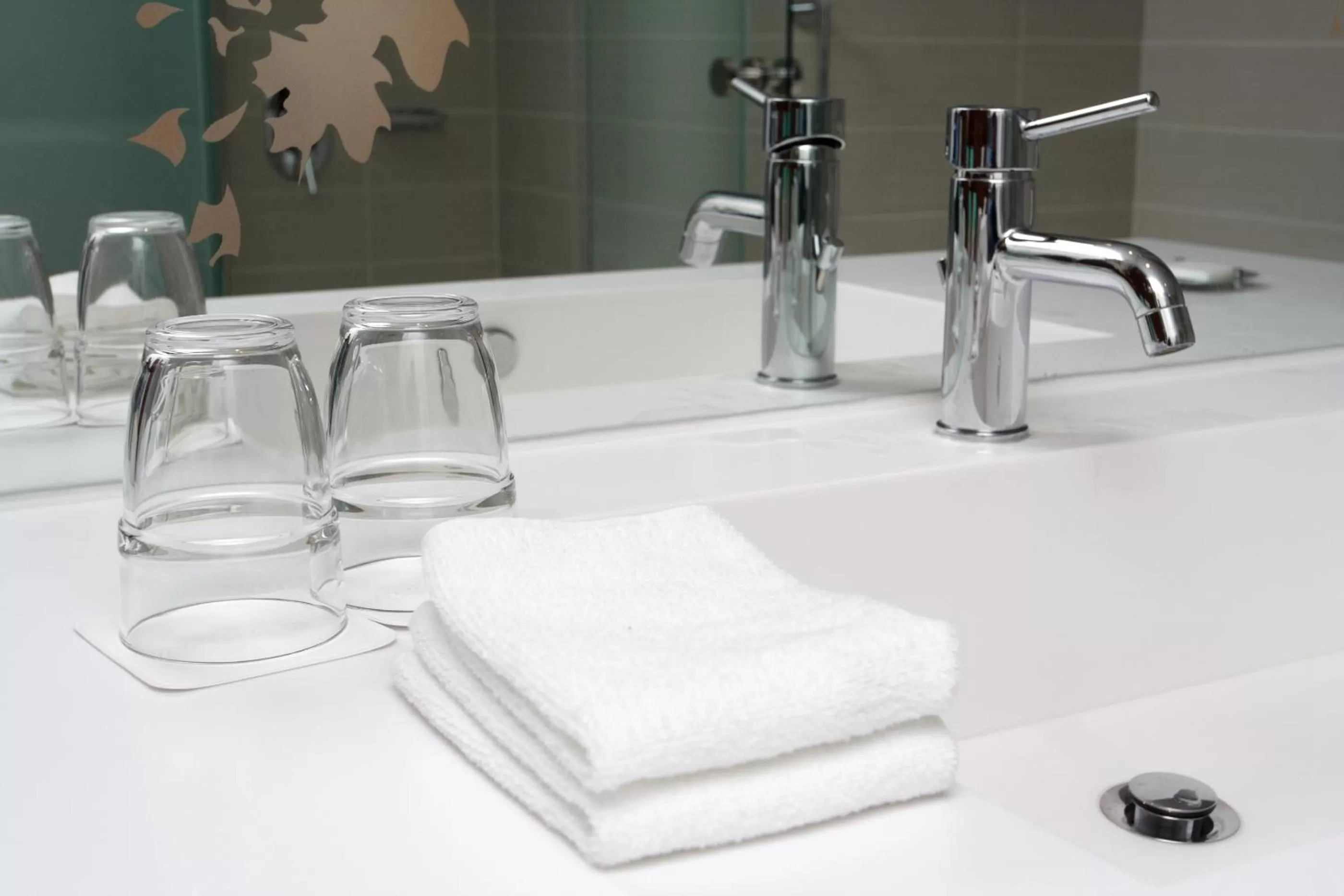 Bathroom in Wingate by Wyndham Denver Airport