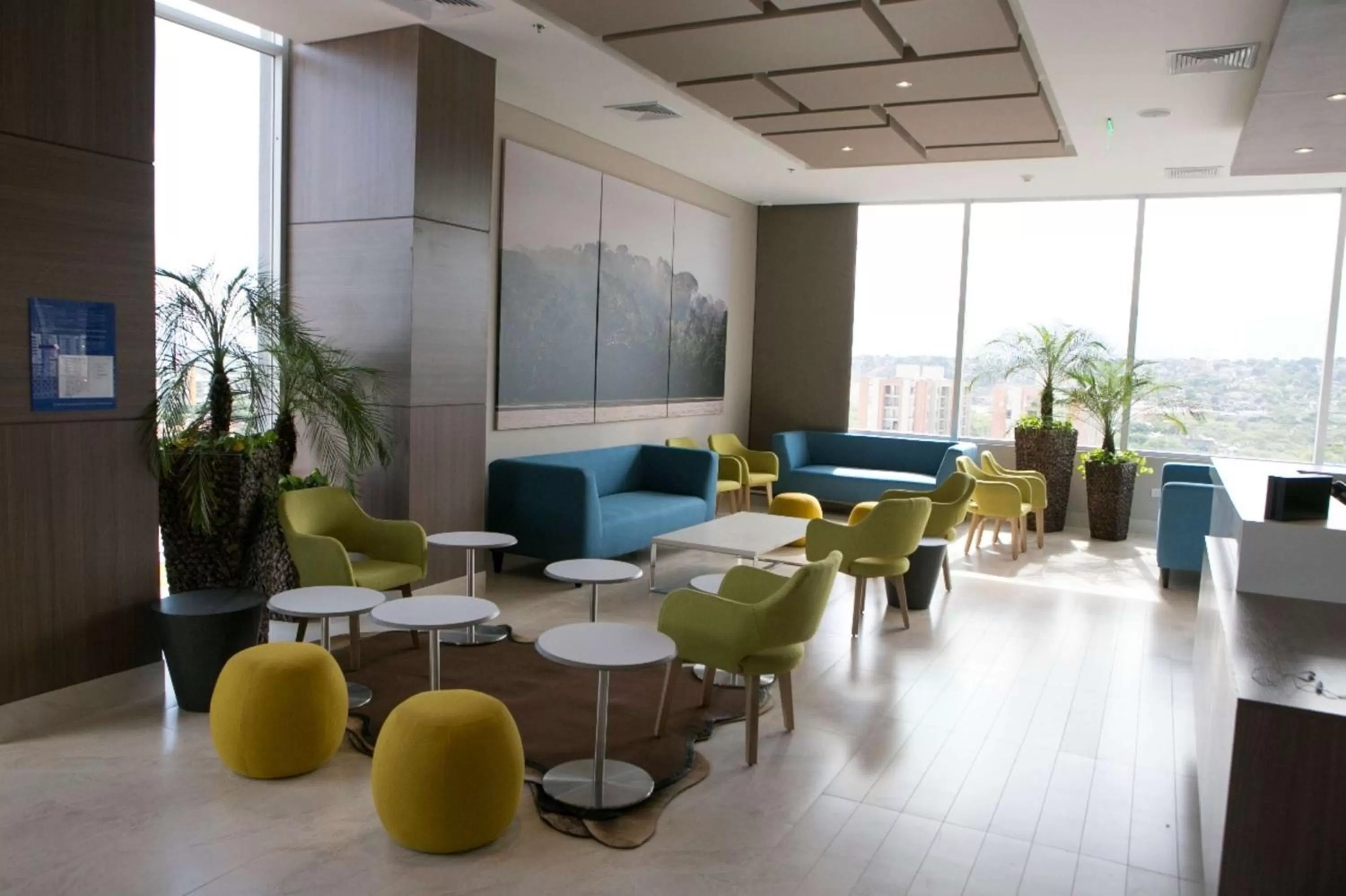 Lobby or reception in Hampton By Hilton Cucuta