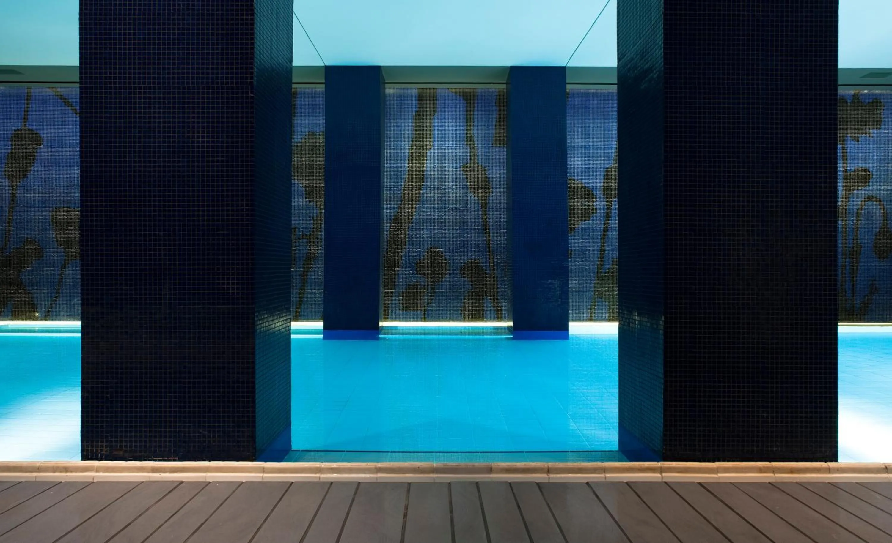 Swimming pool in Mamilla Hotel