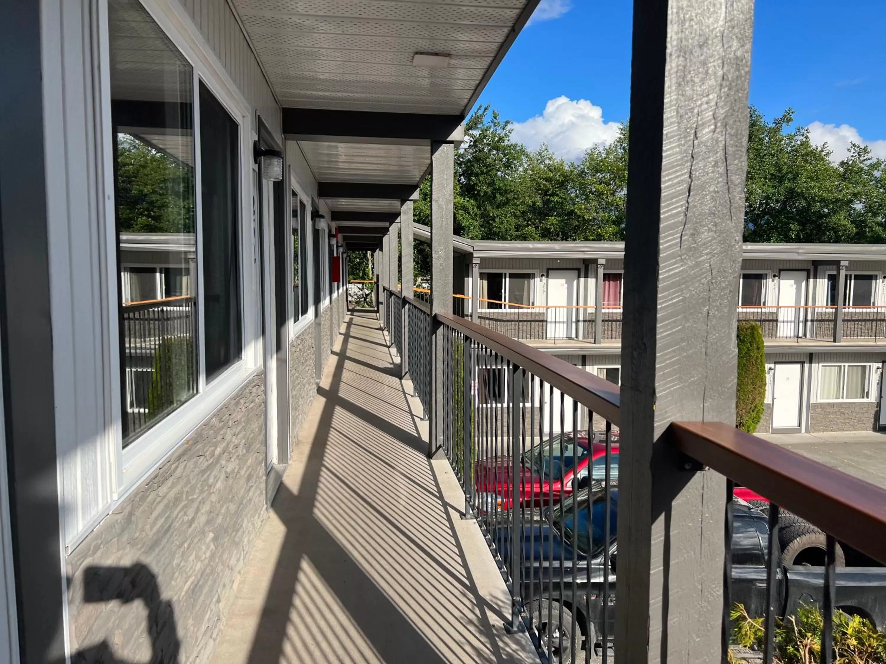 Property building in Chalet Inn