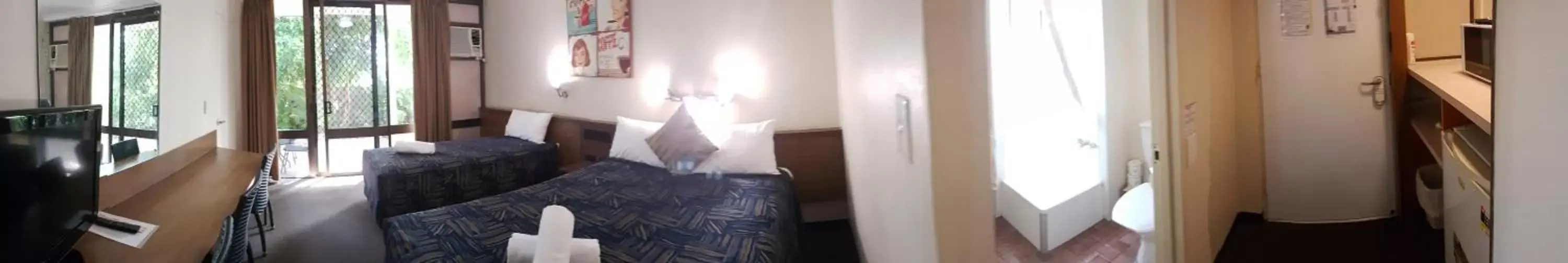 Executive Twin Room in Miners Lodge Motor Inn Executive Twin Room in Miners Lodge Motor Inn