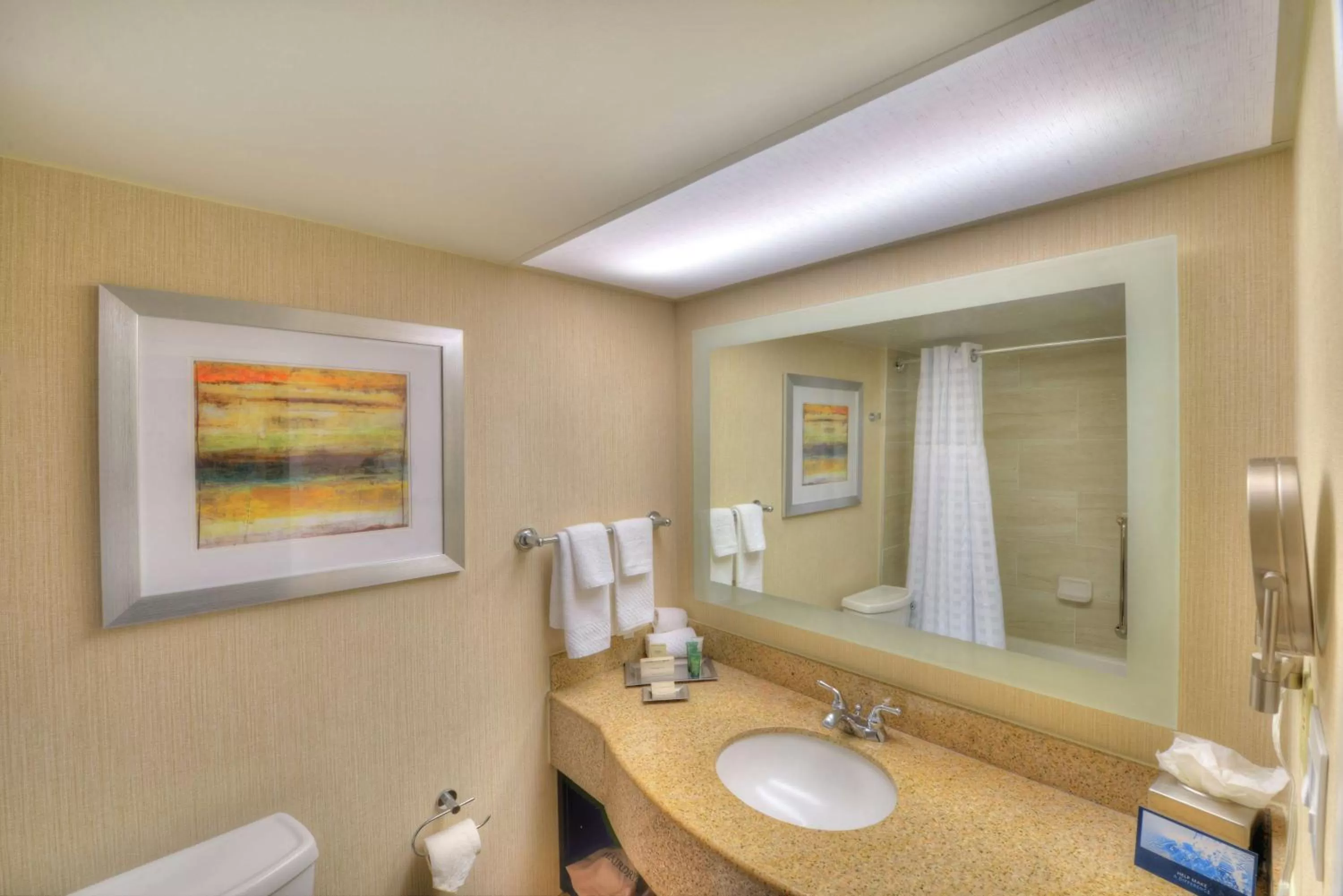 Bathroom in Hilton Orlando/Altamonte Springs