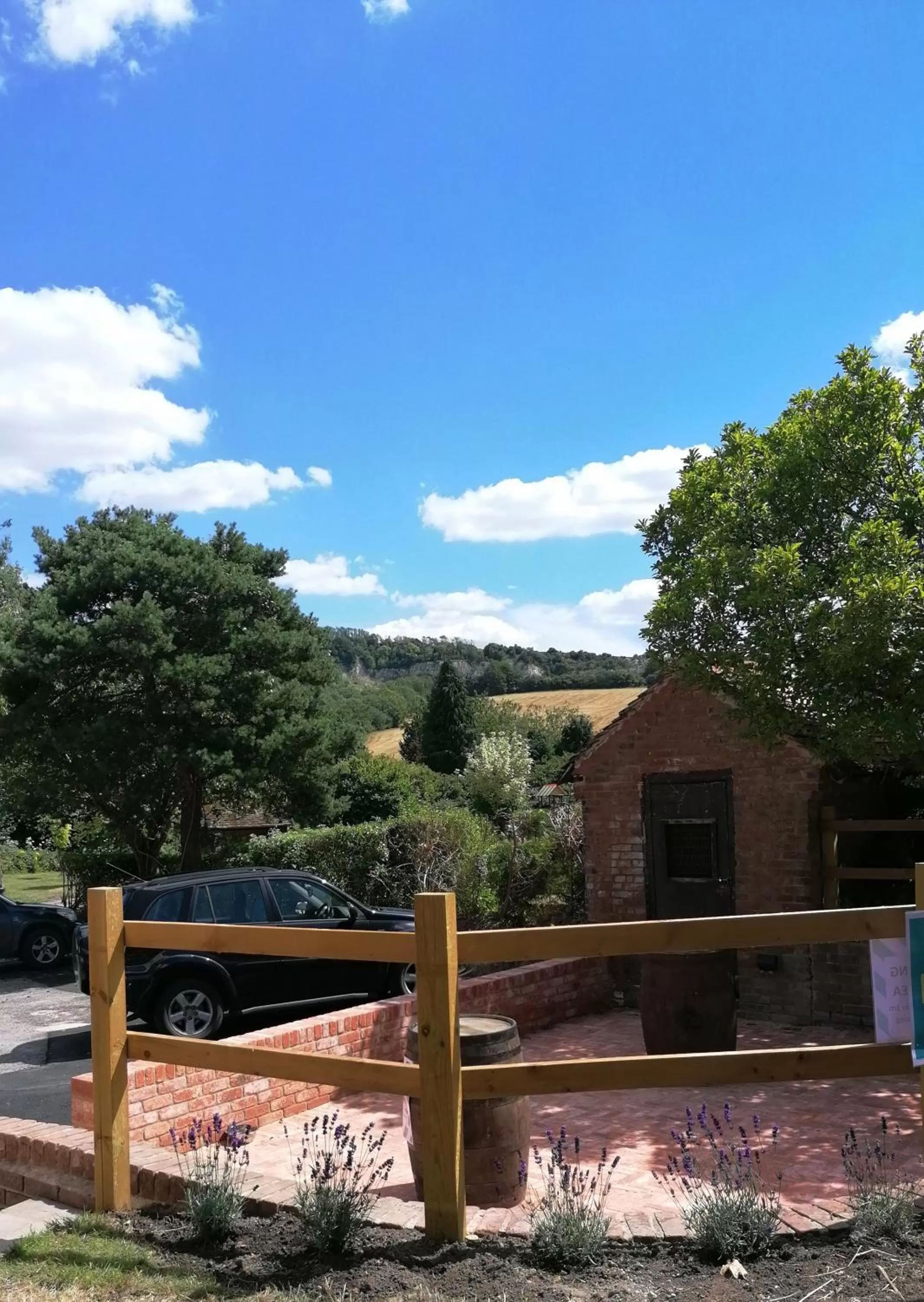 Garden in The Blue Bell Pub and Rooms