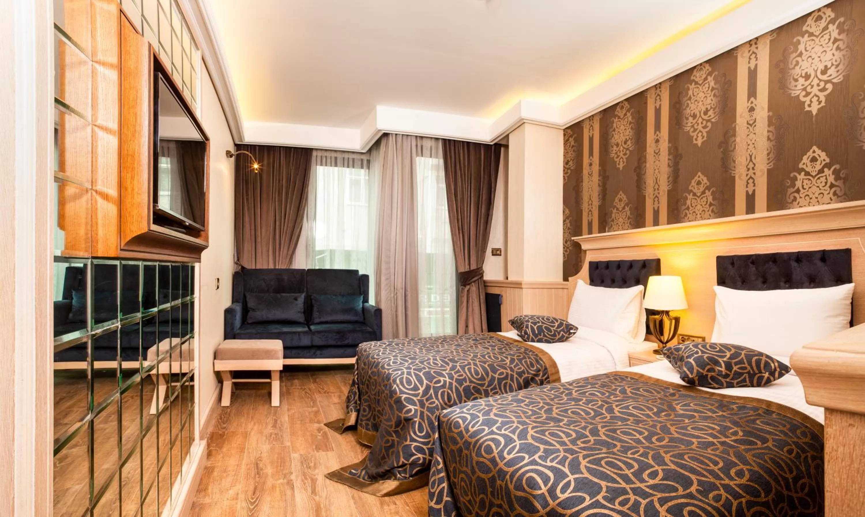 Living room, Bed in The Conforium Hotel İstanbul