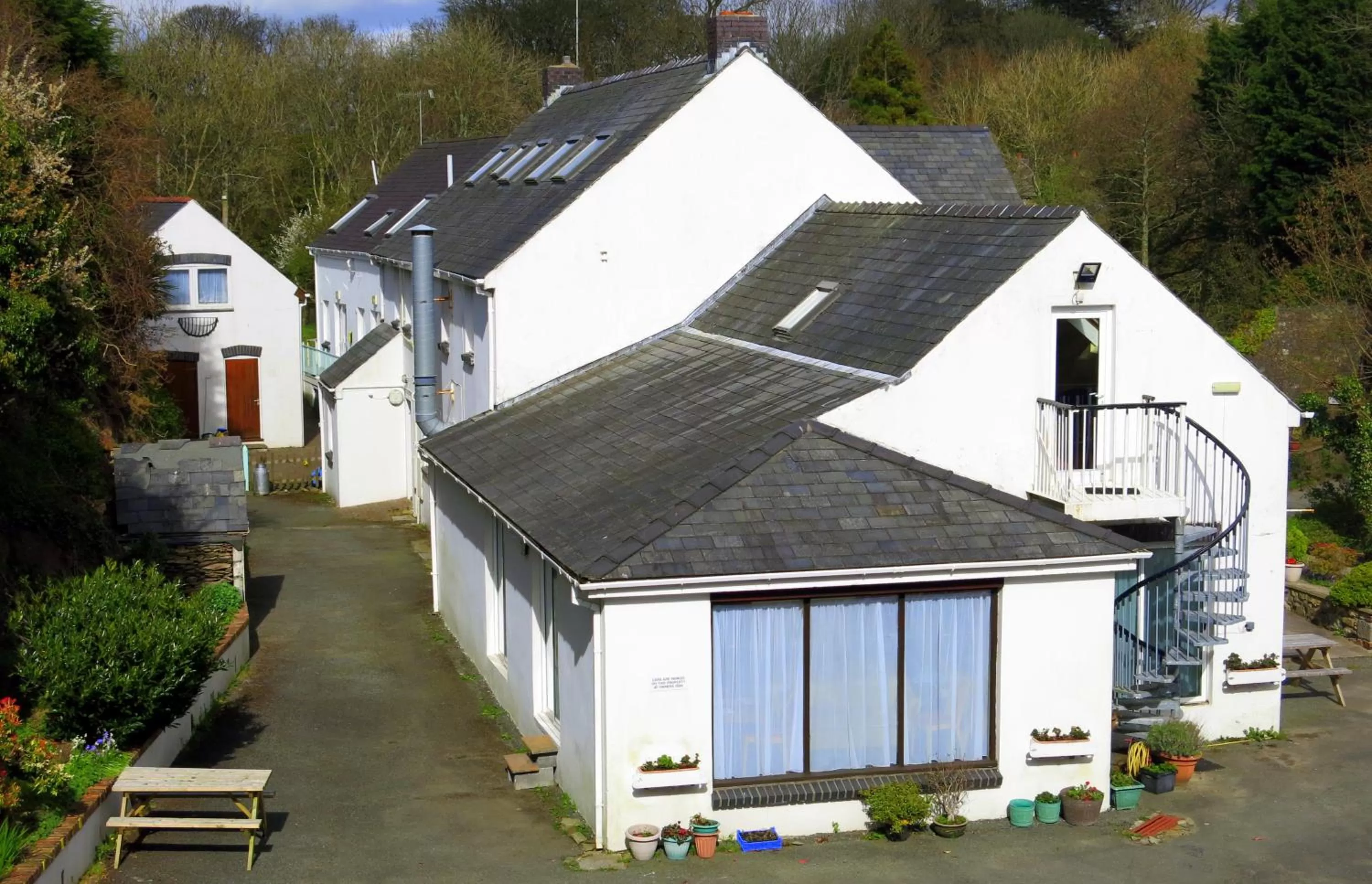 Property building in Ivybridge Guesthouse