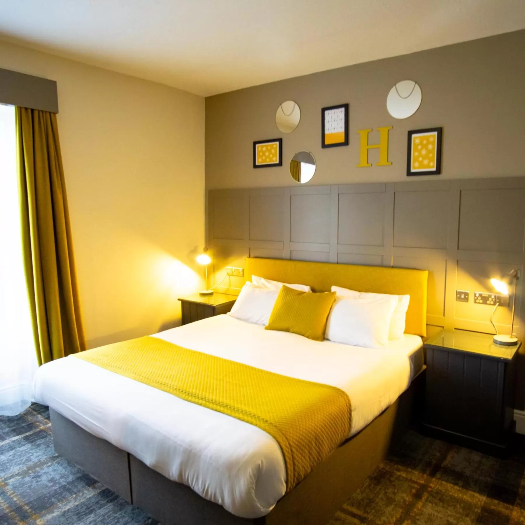 Bed in The County Hotel