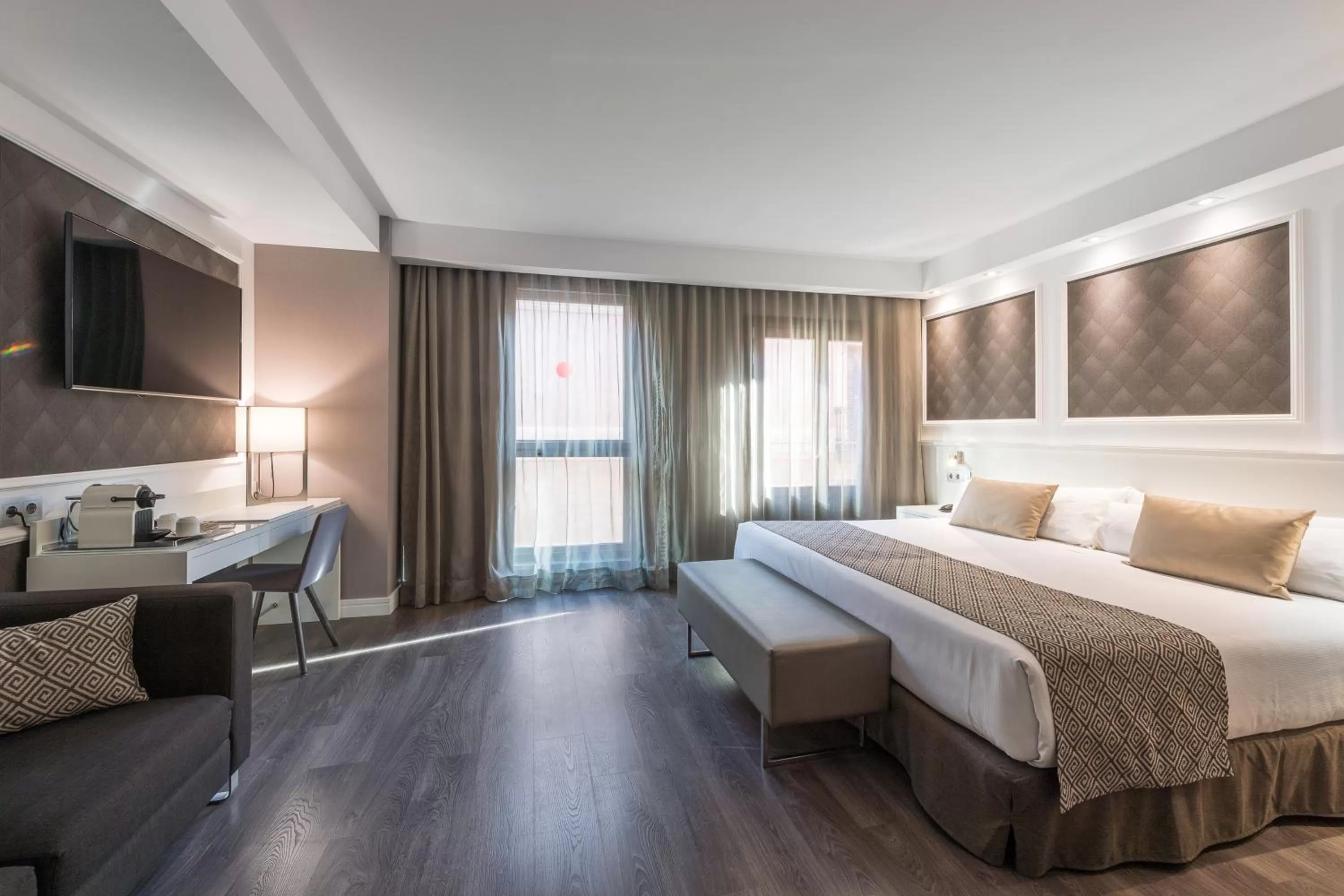 Superior Double or Twin Room in Catalonia Magdalenes